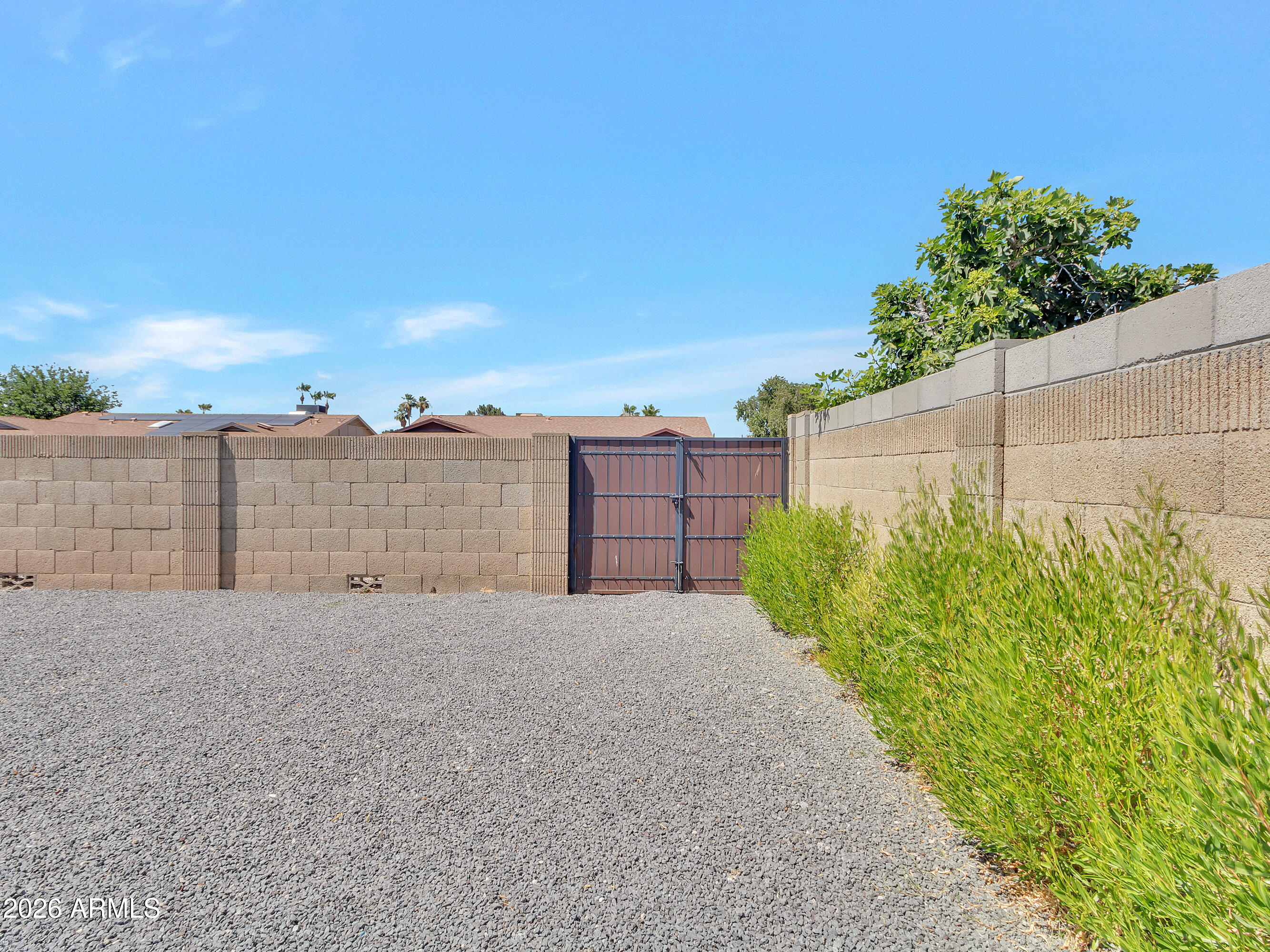 ROYAL ESTATES WEST 4 - Residential