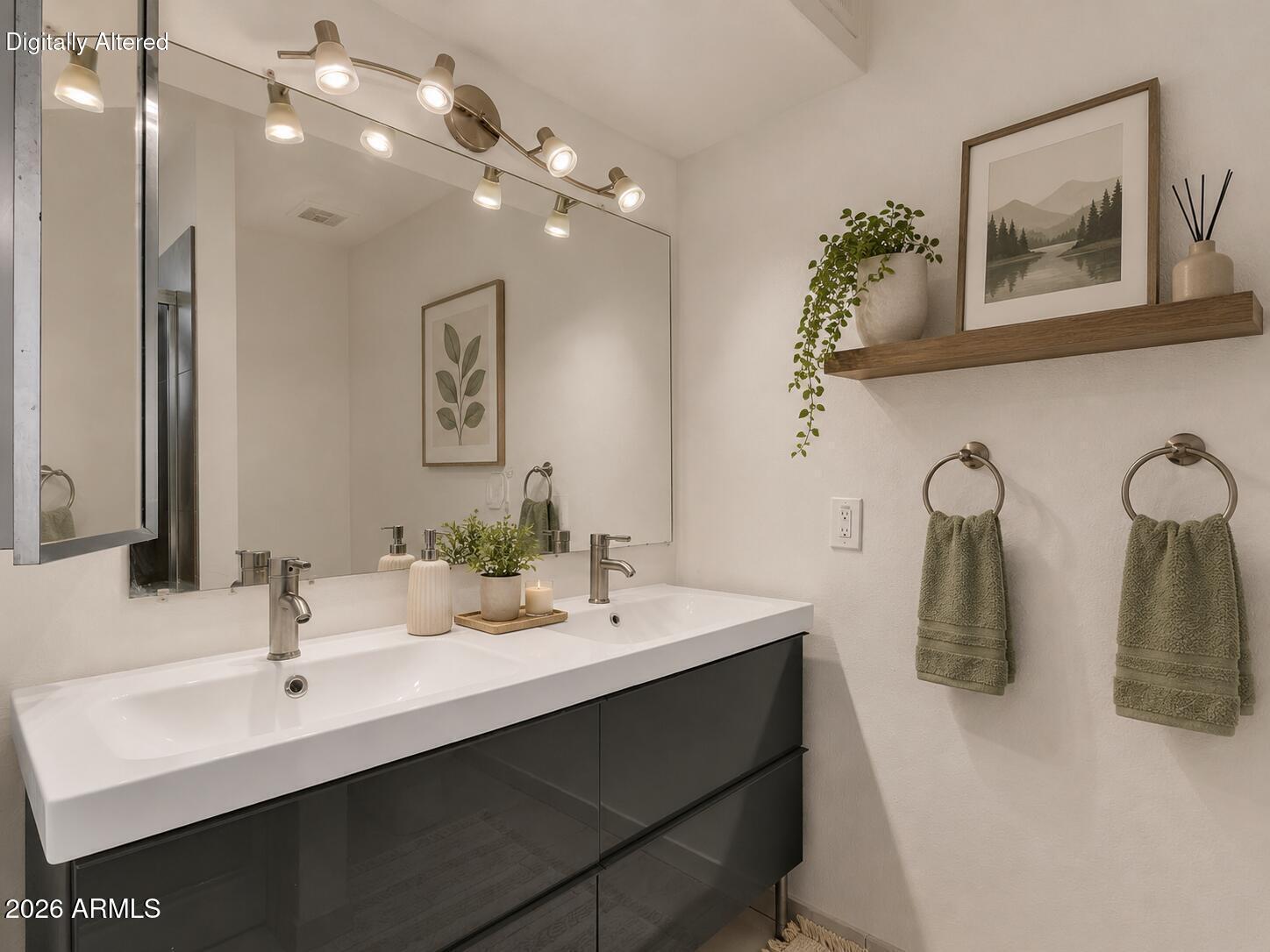 ROYAL ESTATES WEST 4 - Residential
