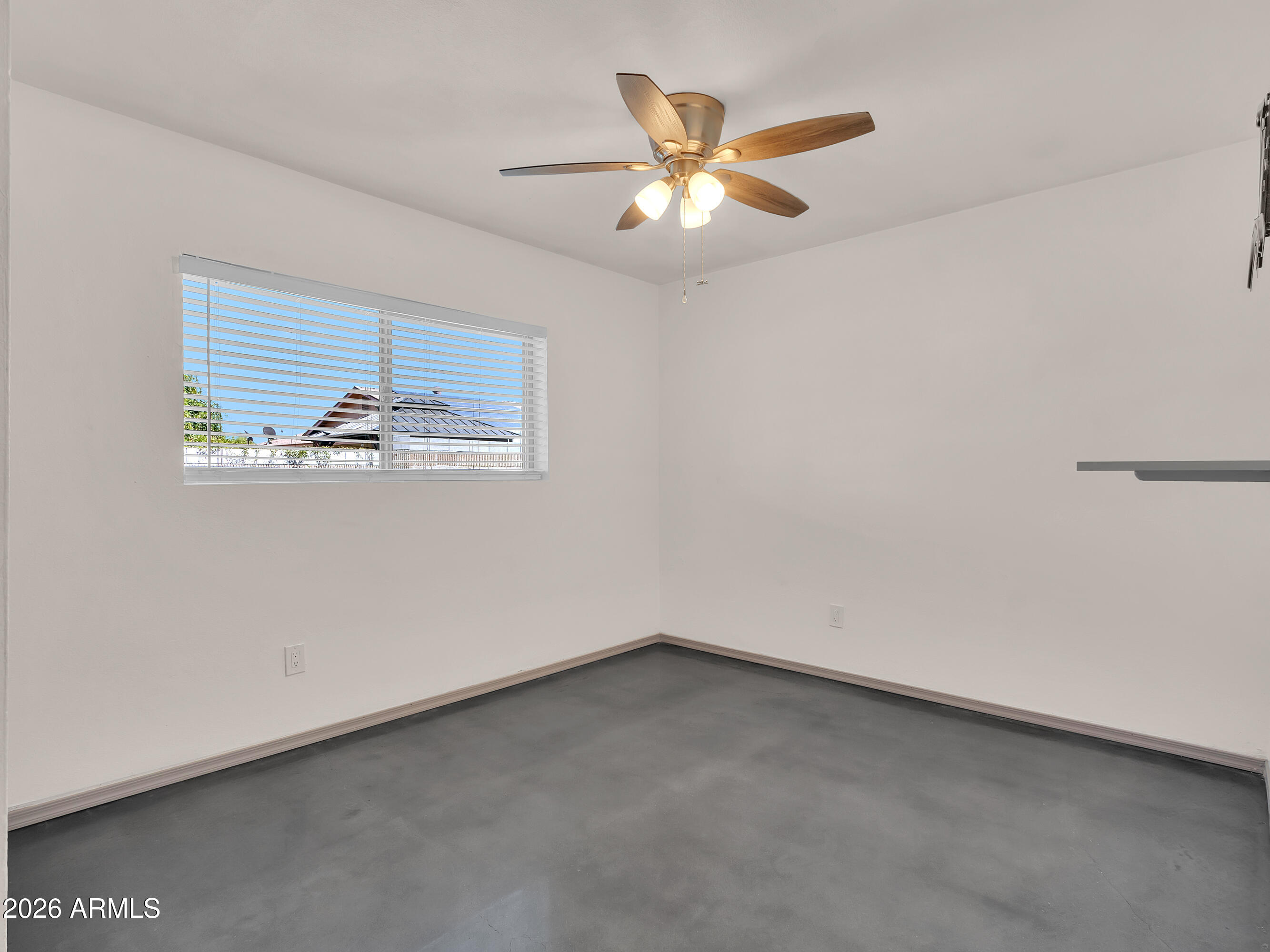 ROYAL ESTATES WEST 4 - Residential