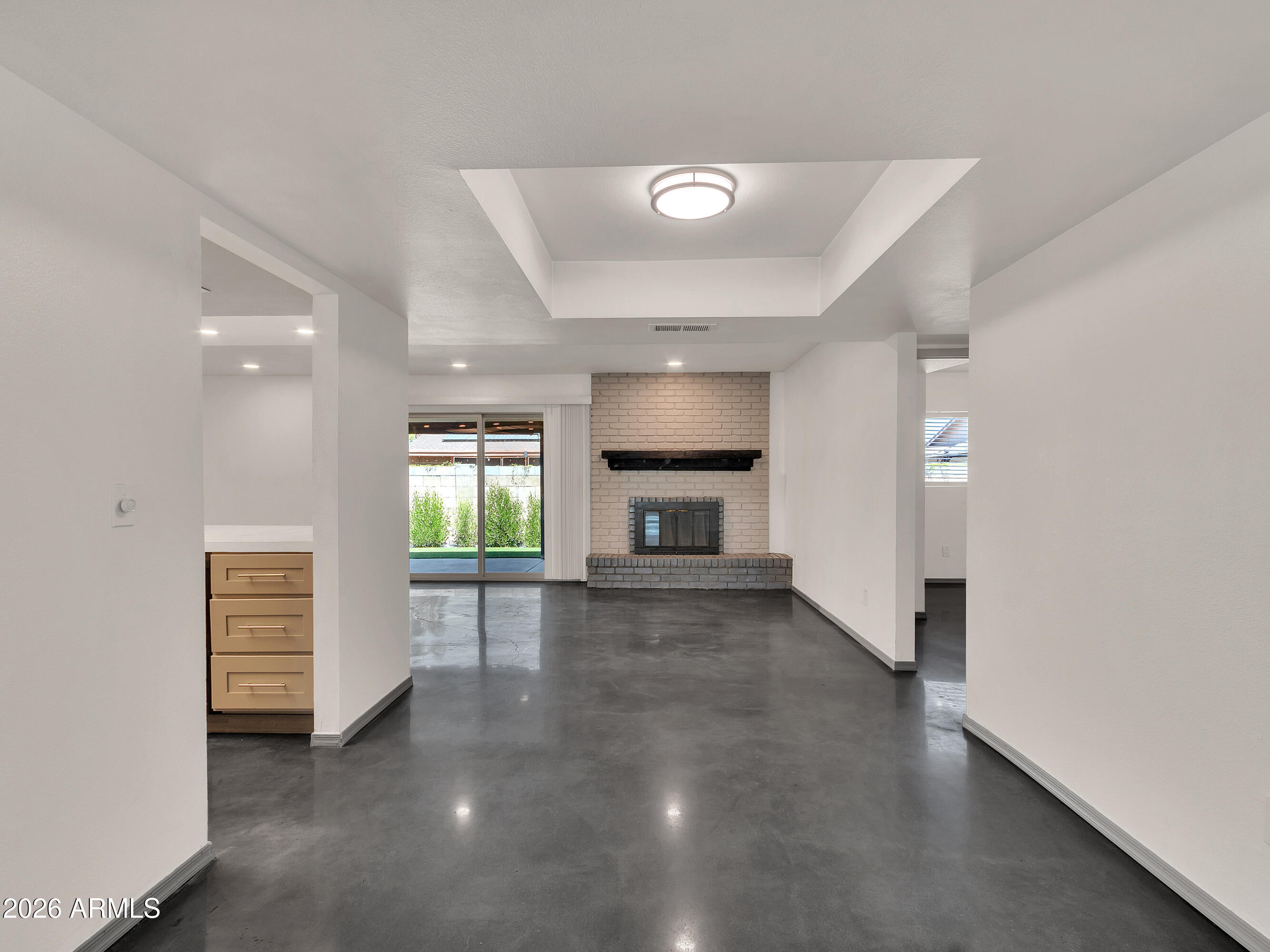 ROYAL ESTATES WEST 4 - Residential