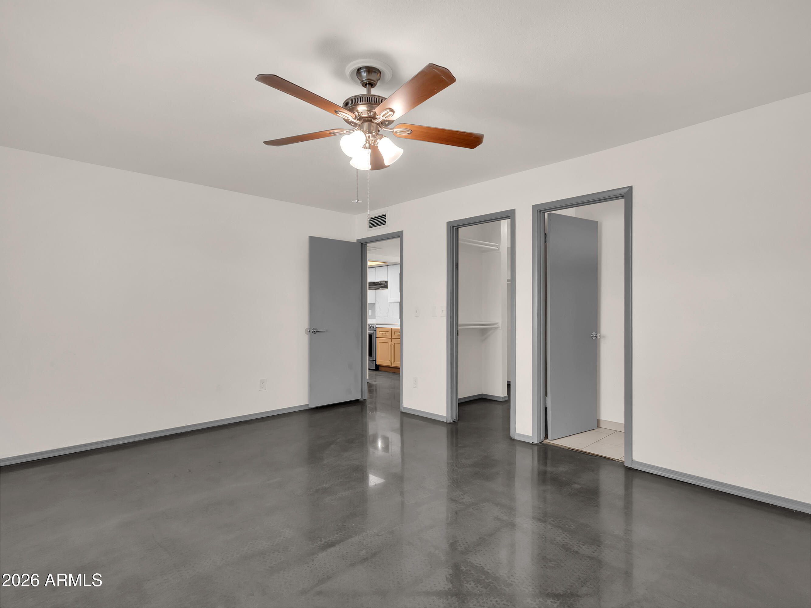 ROYAL ESTATES WEST 4 - Residential
