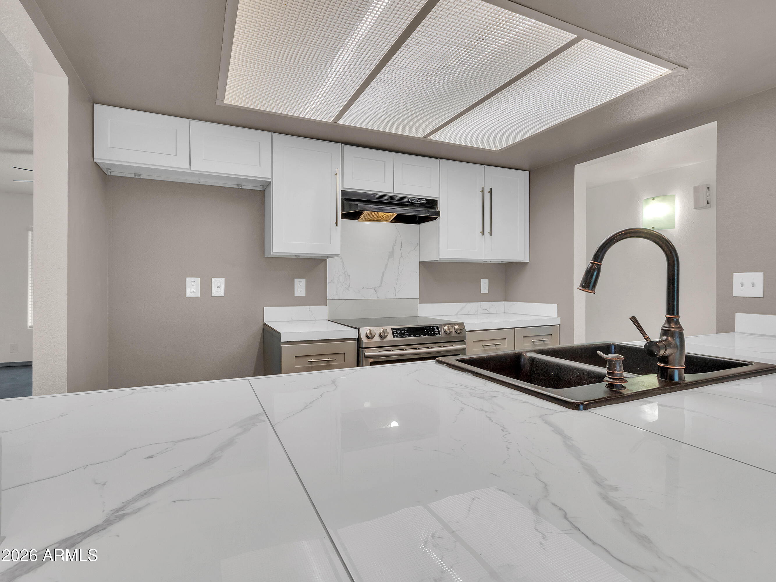 ROYAL ESTATES WEST 4 - Residential