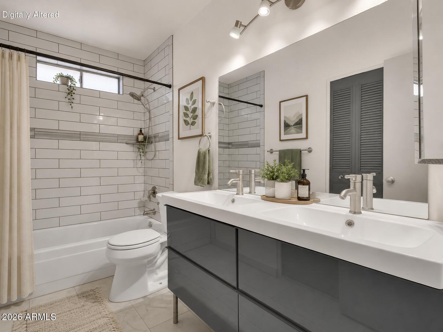 ROYAL ESTATES WEST 4 - Residential