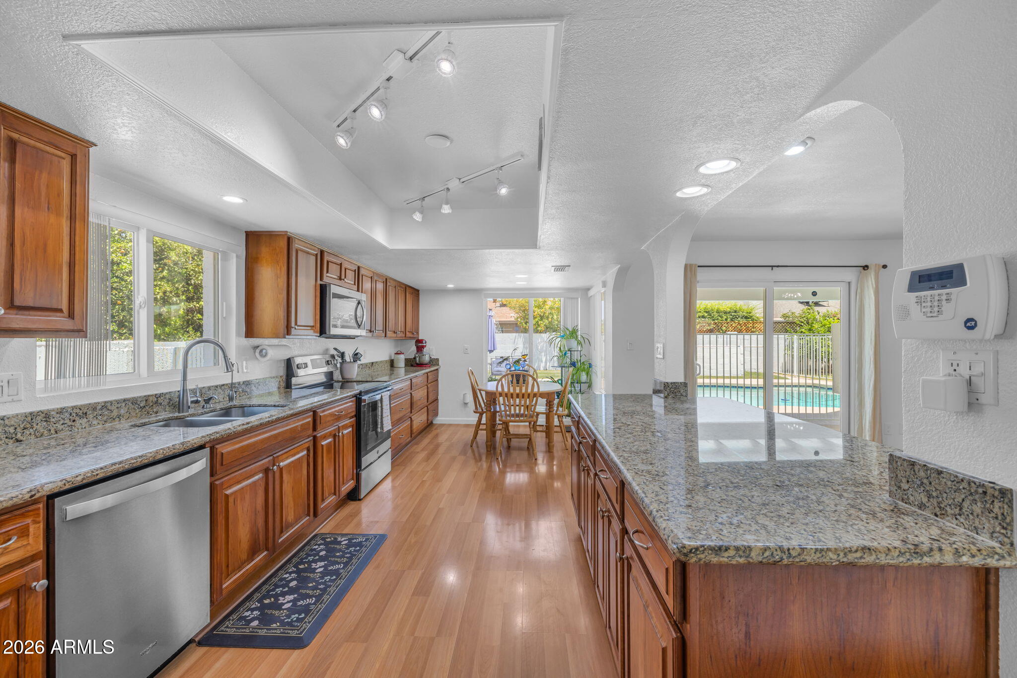 SUNBURST ESTATES 2 - Residential