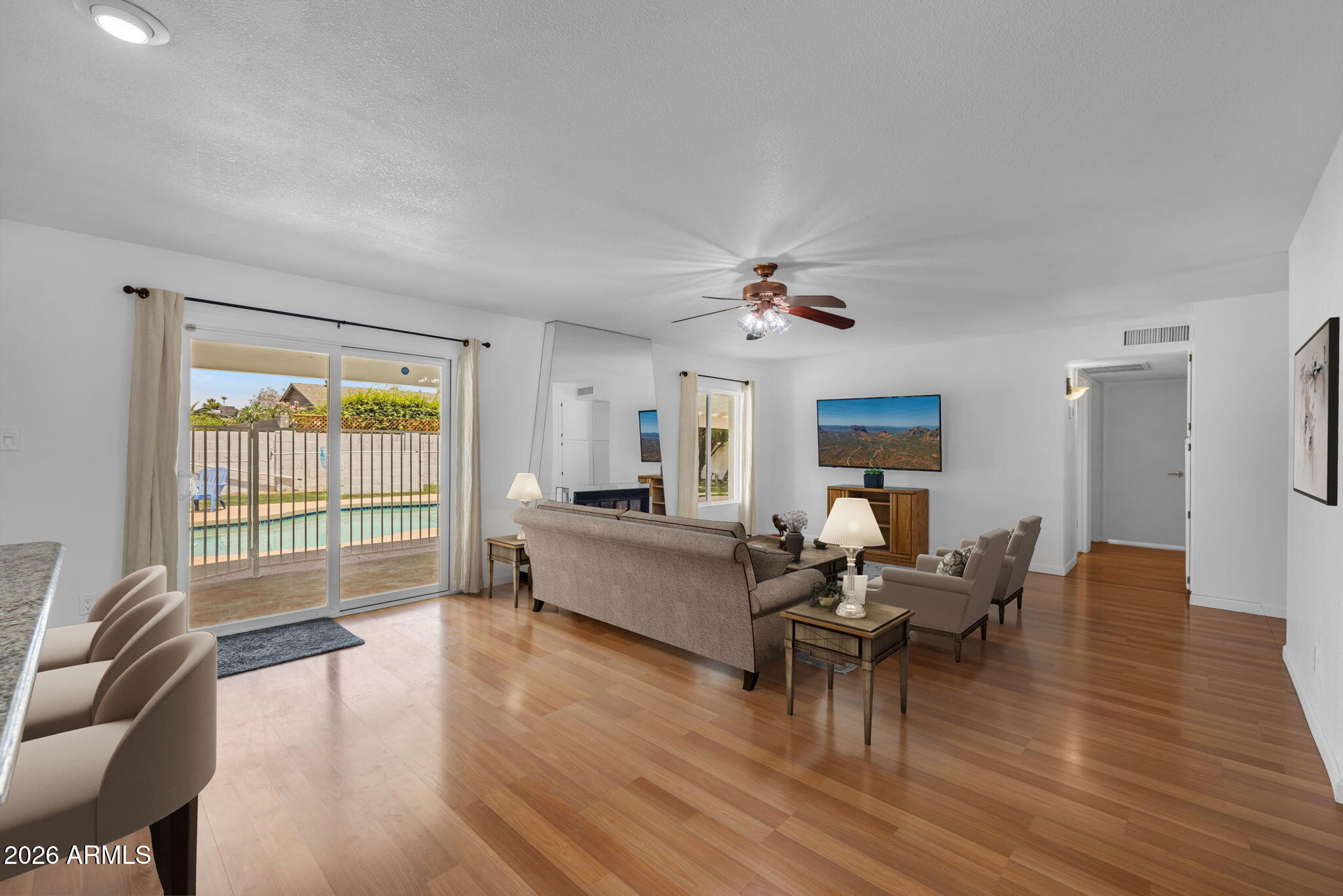 SUNBURST ESTATES 2 - Residential
