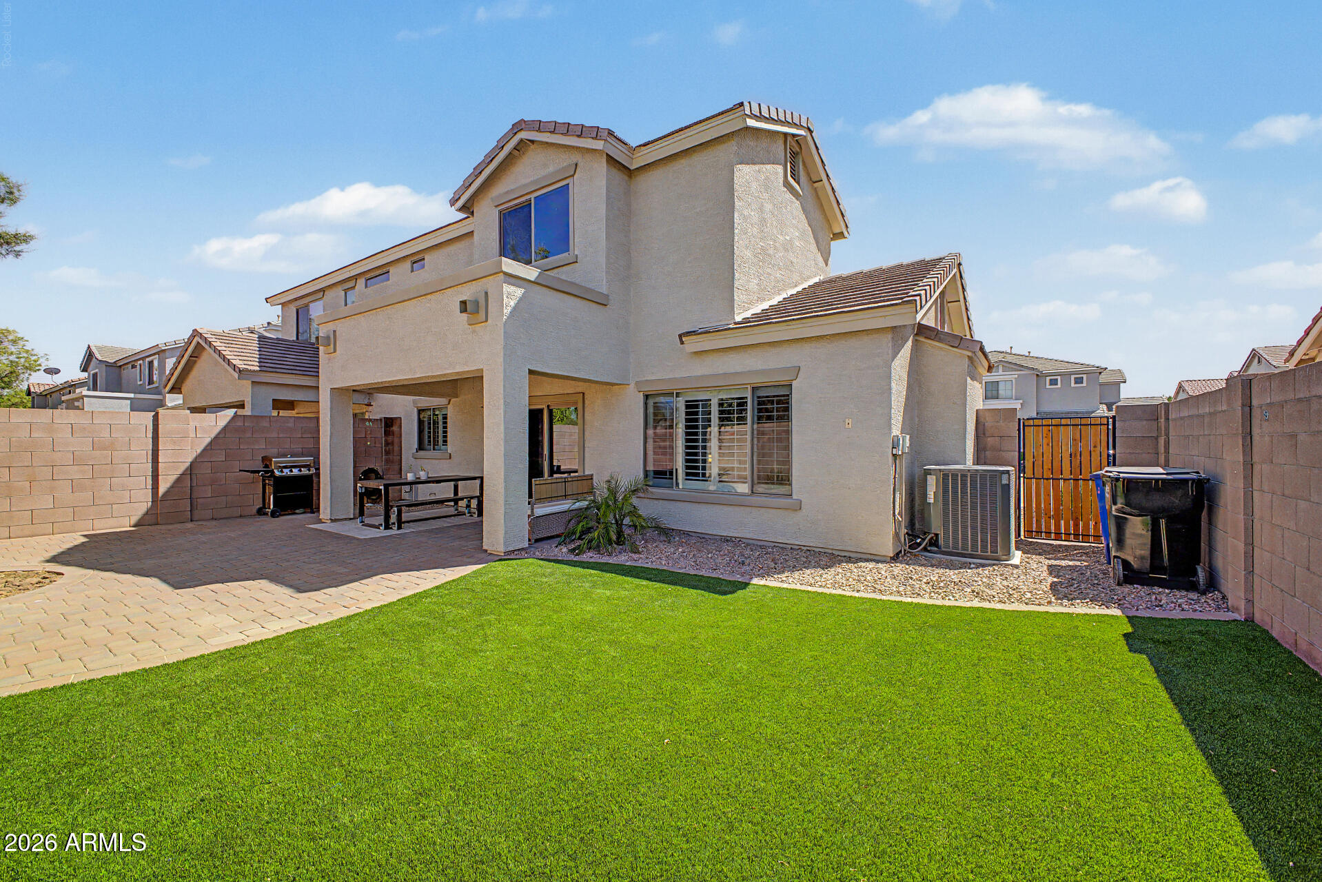LANTANA VILLAGE - Residential