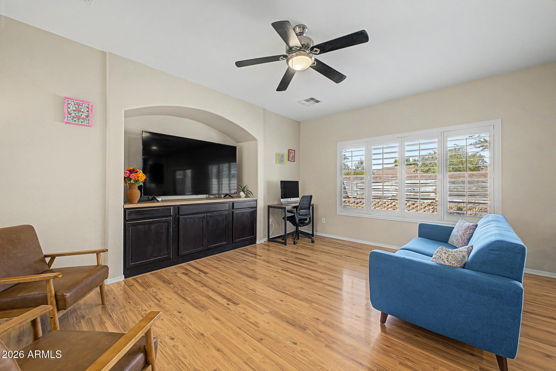 LANTANA VILLAGE - Residential