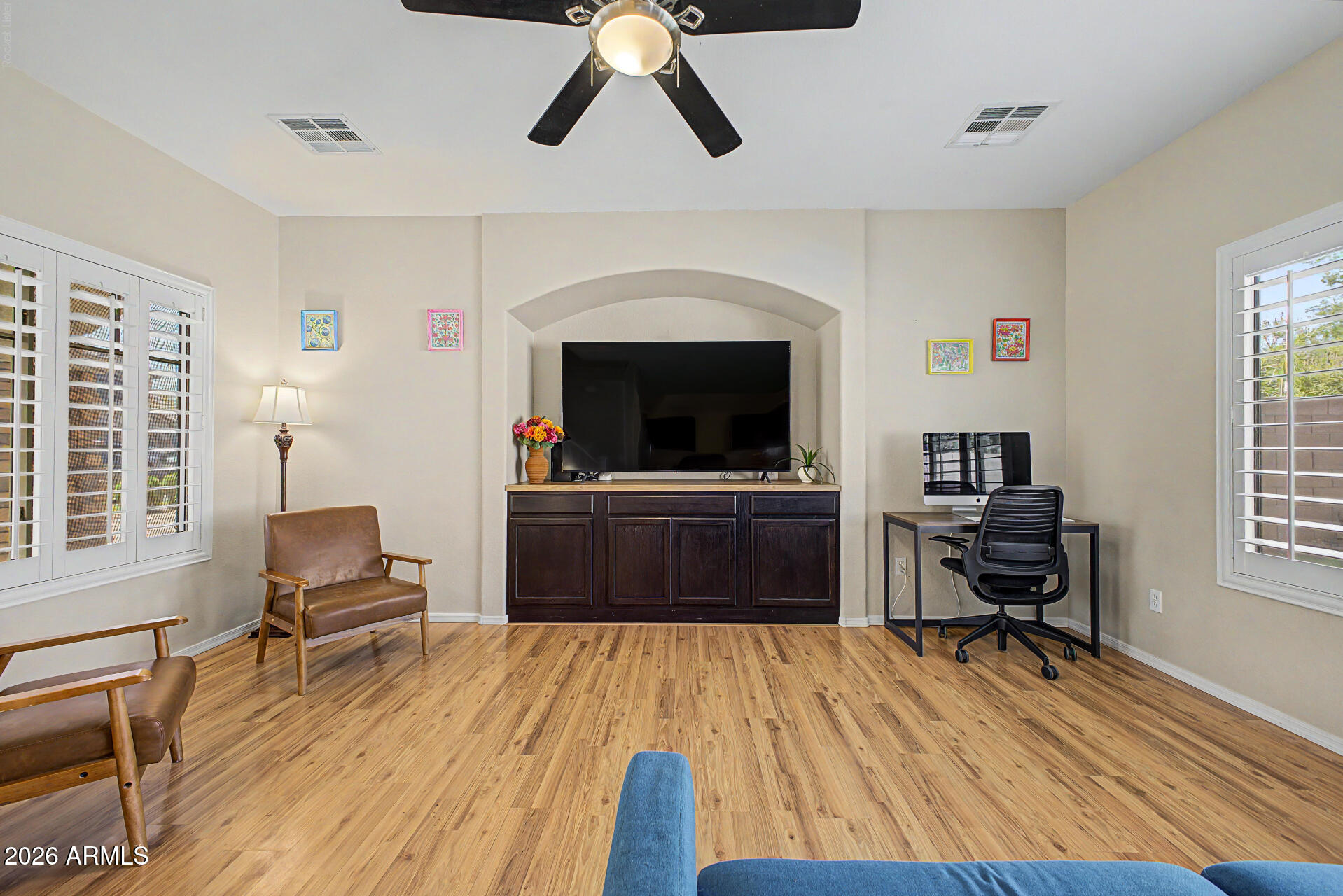 LANTANA VILLAGE - Residential
