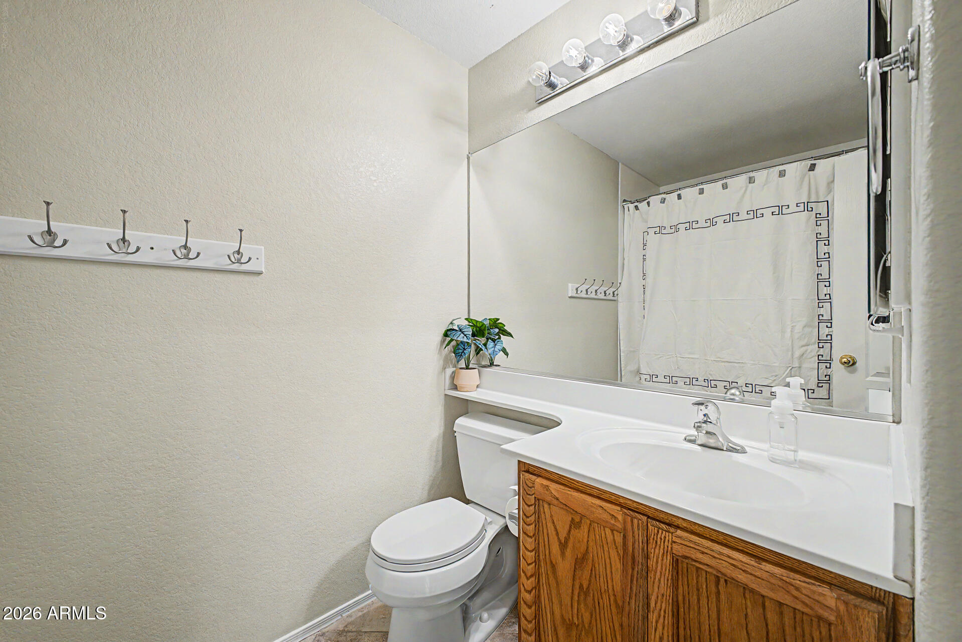 LANTANA VILLAGE - Residential