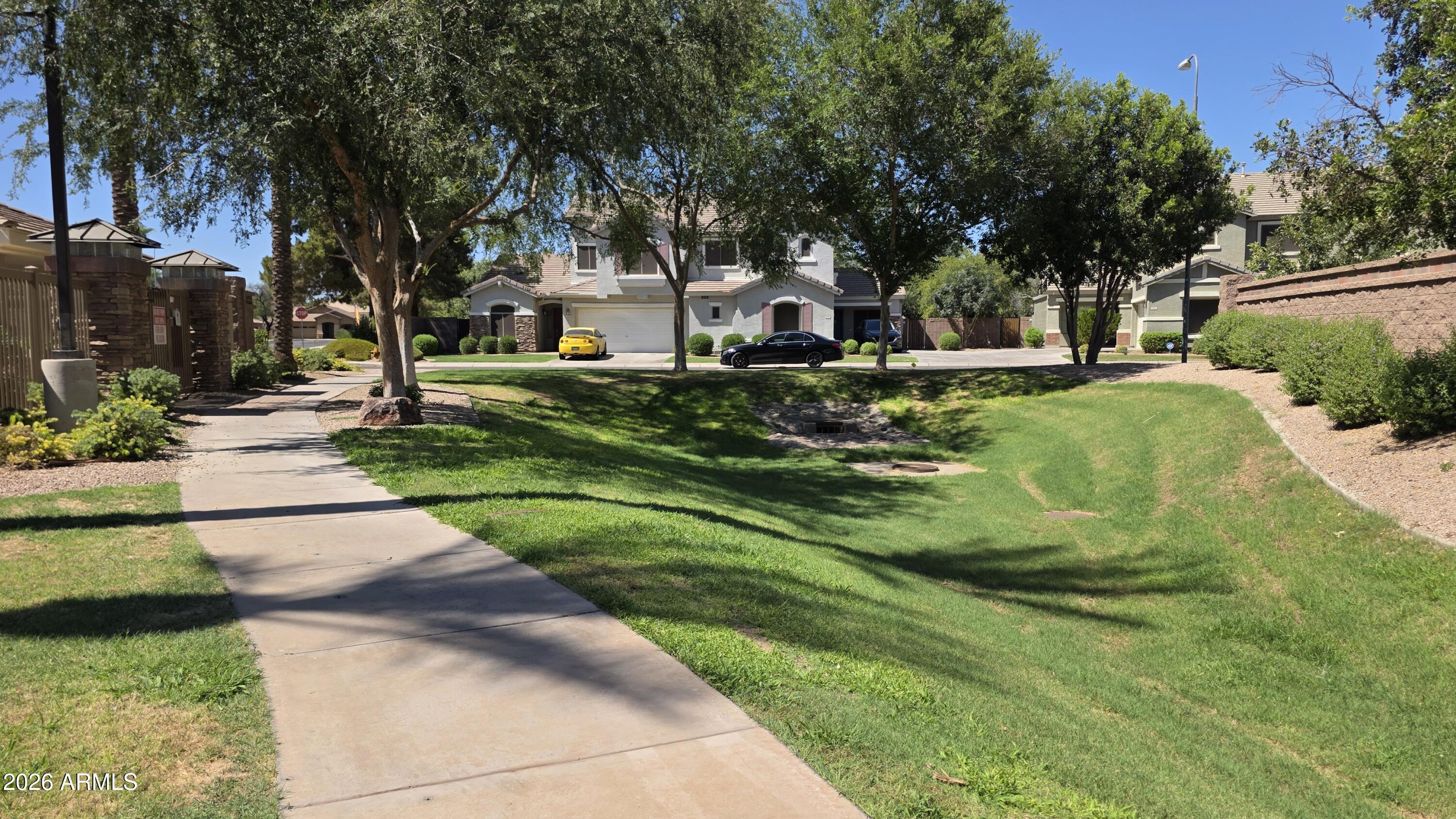 LANTANA VILLAGE - Residential