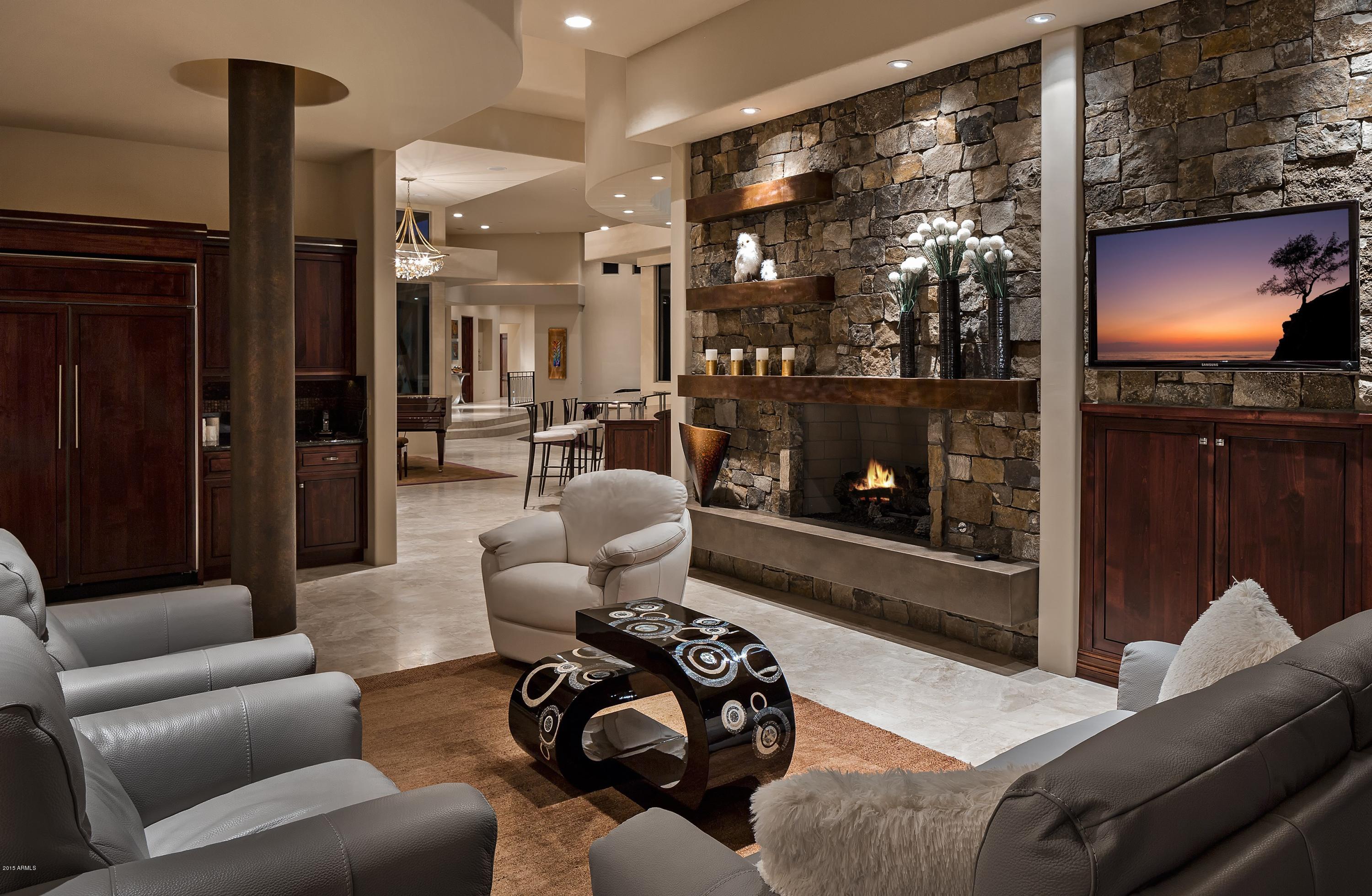DESERT MOUNTAIN - Residential