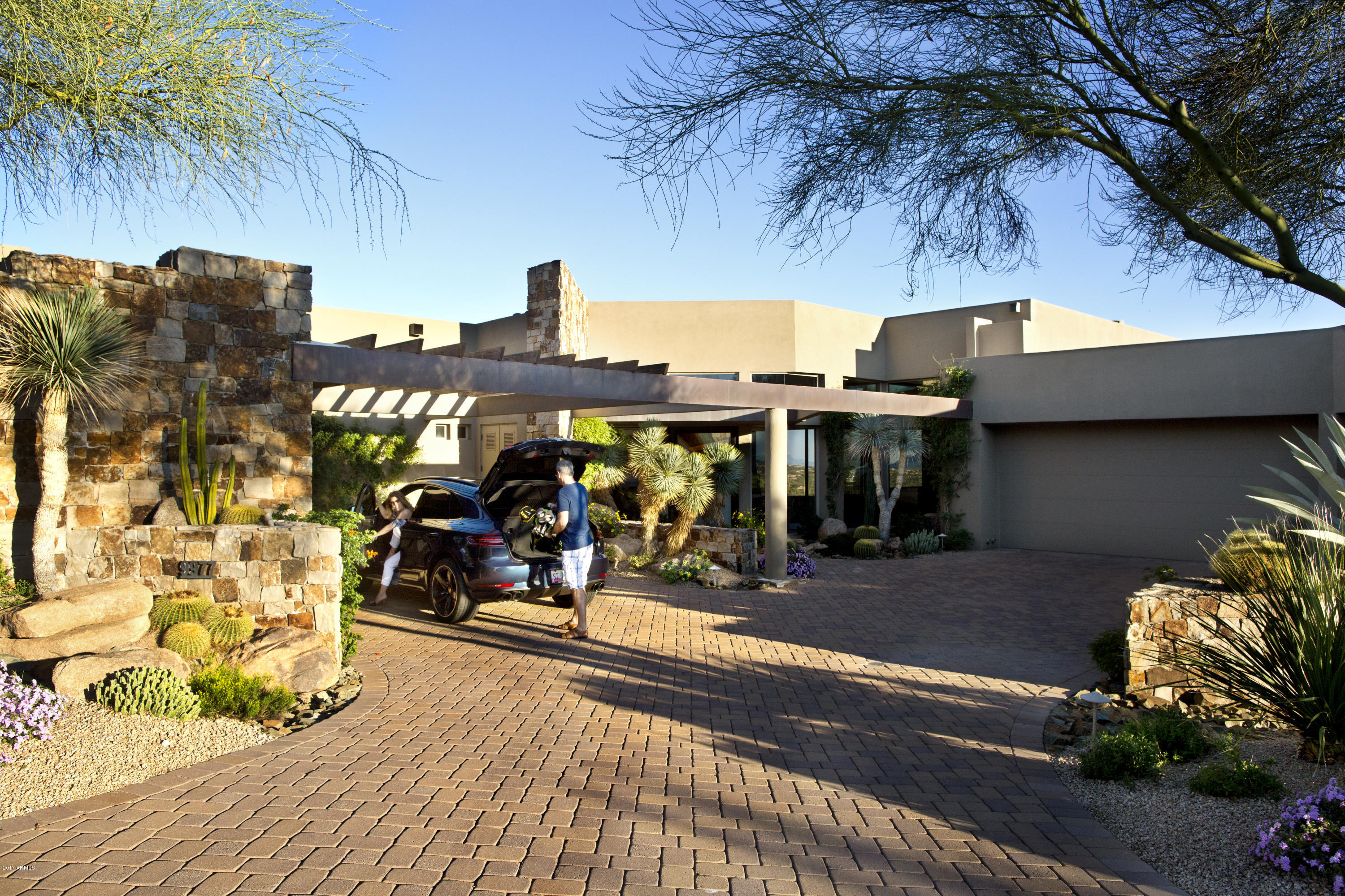 DESERT MOUNTAIN - Residential