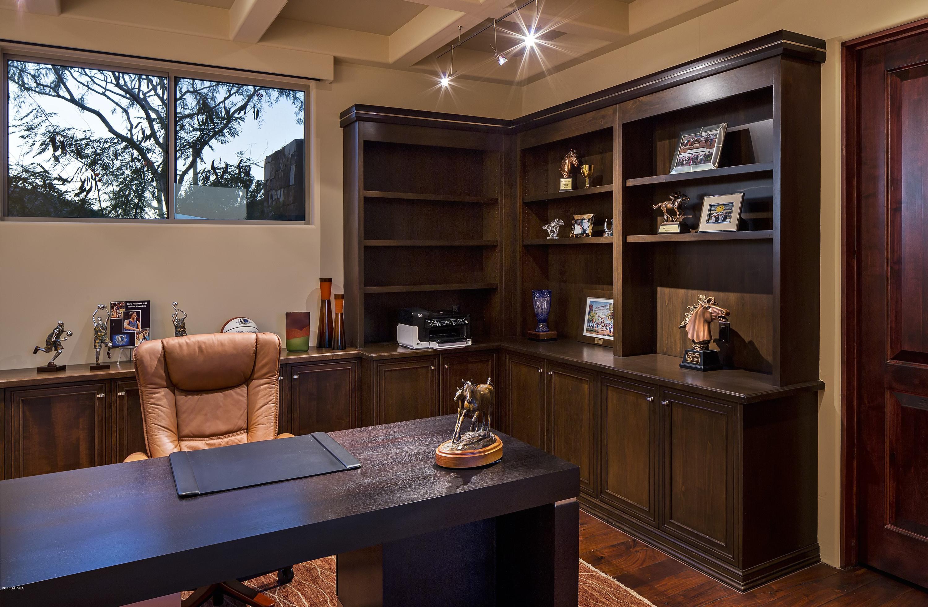 DESERT MOUNTAIN - Residential