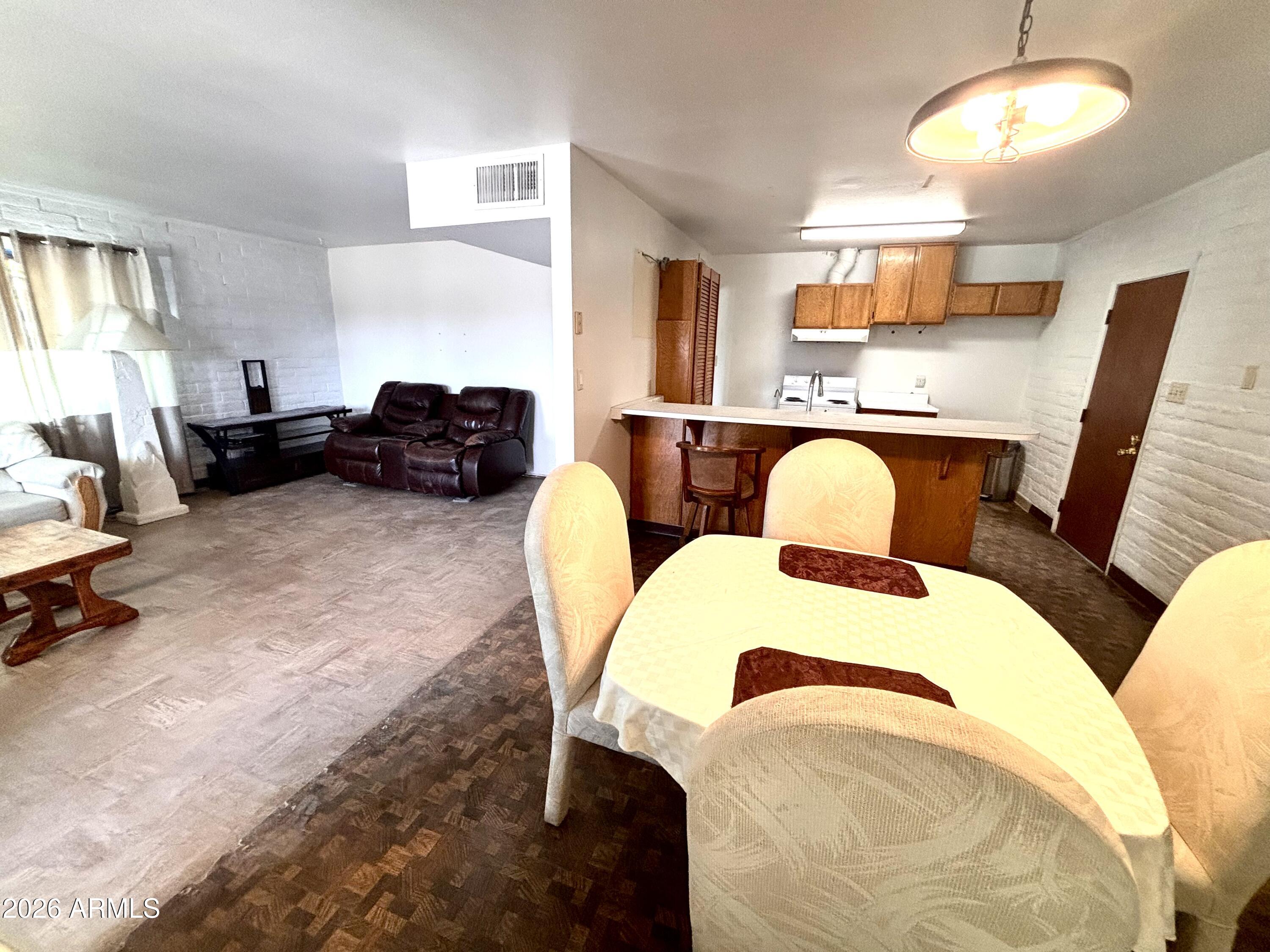 CAMERON PLACE - Residential