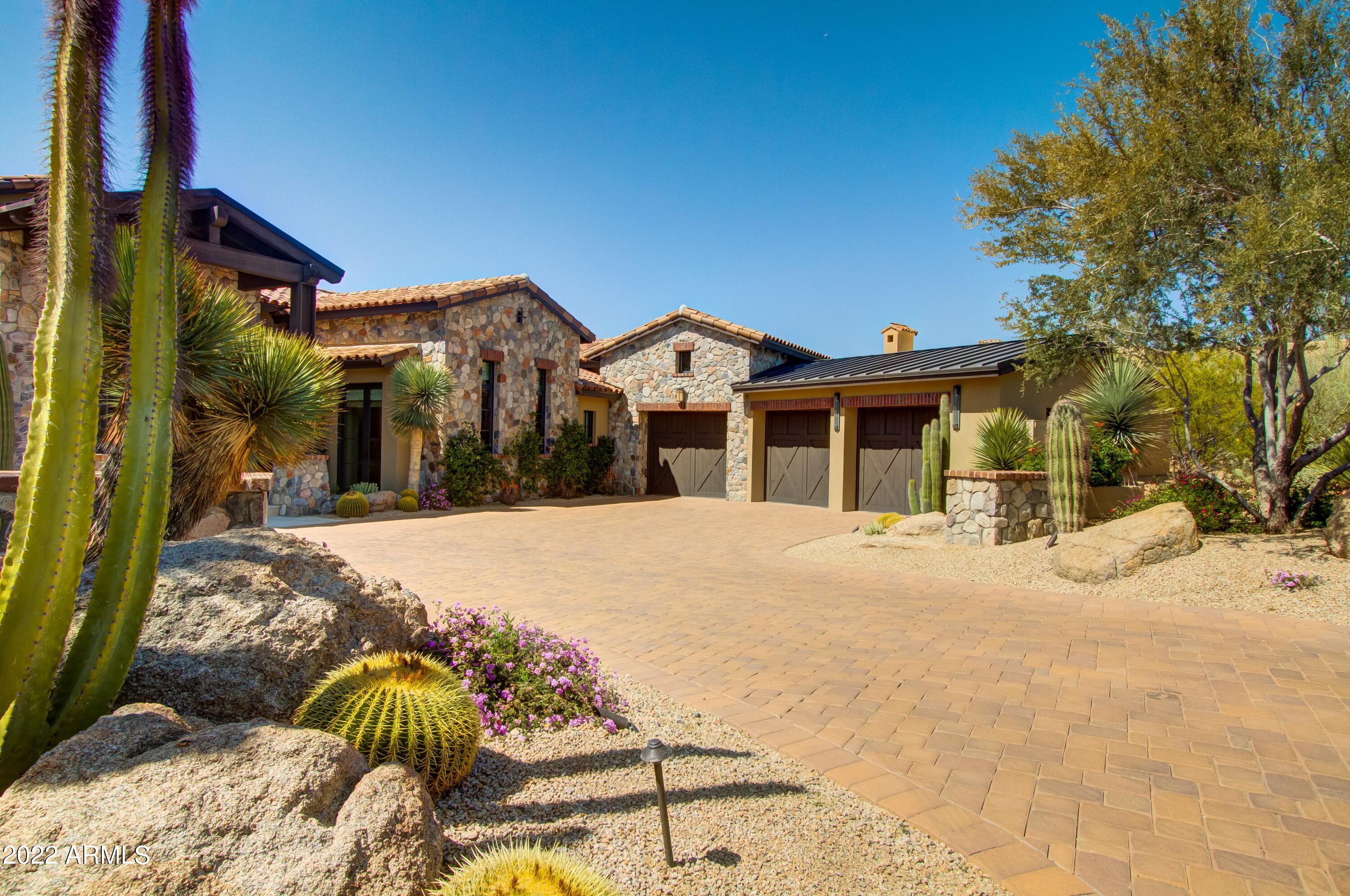 ESTANCIA PHASE - Residential