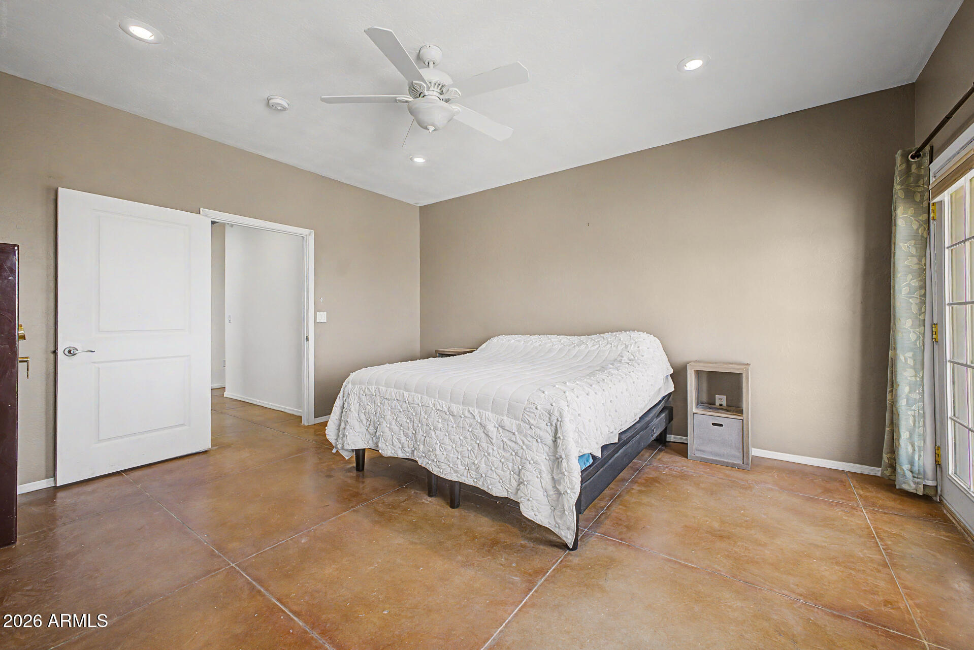 WHISPERING RANCH UNIT 2 BLK 2 - Residential