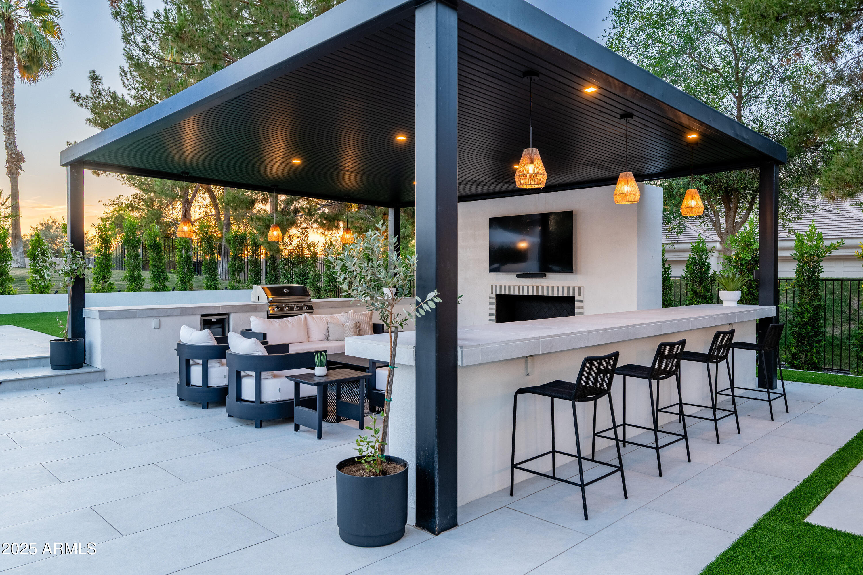 OAKWOOD HILLS - Residential