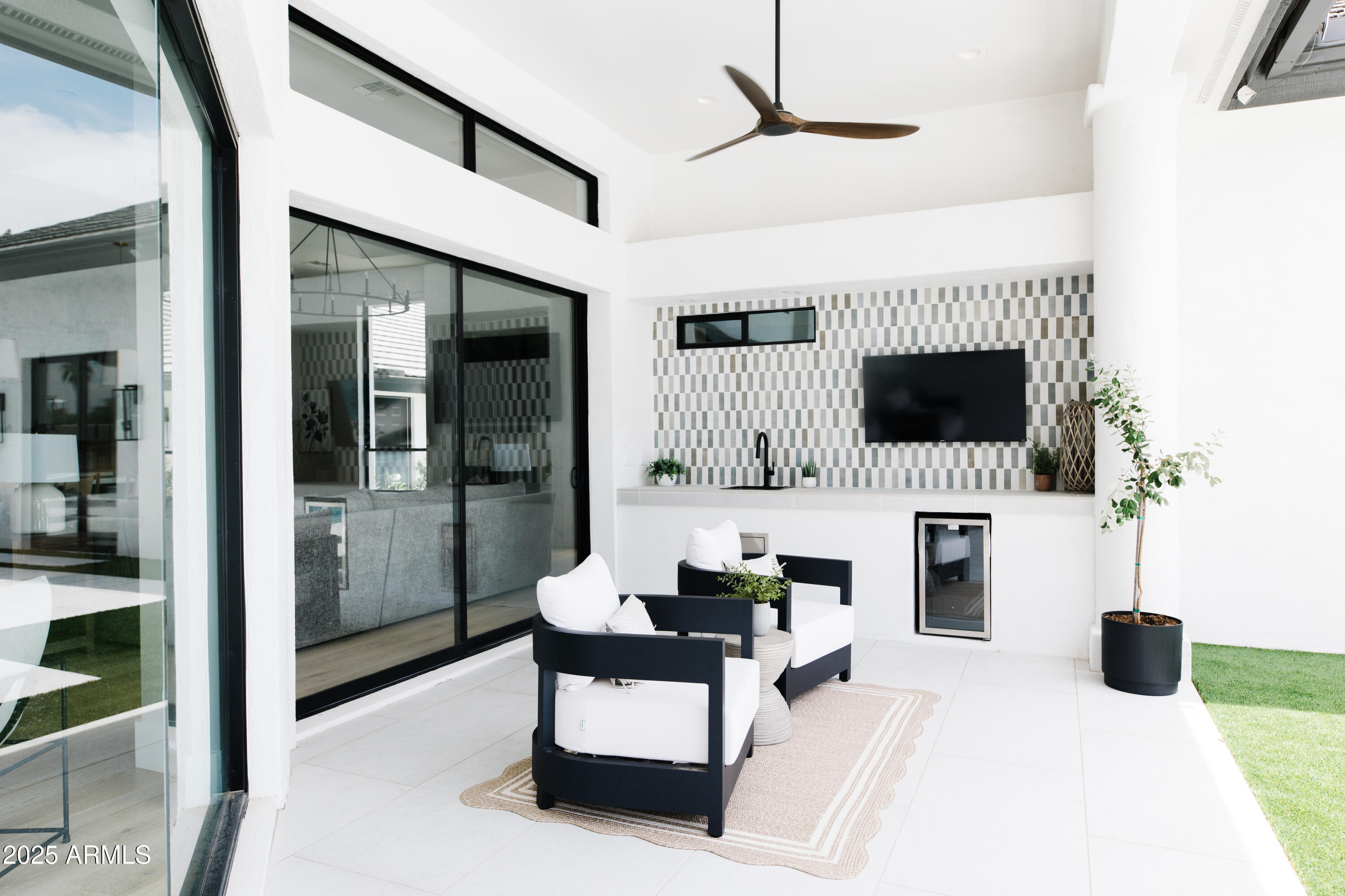 OAKWOOD HILLS - Residential