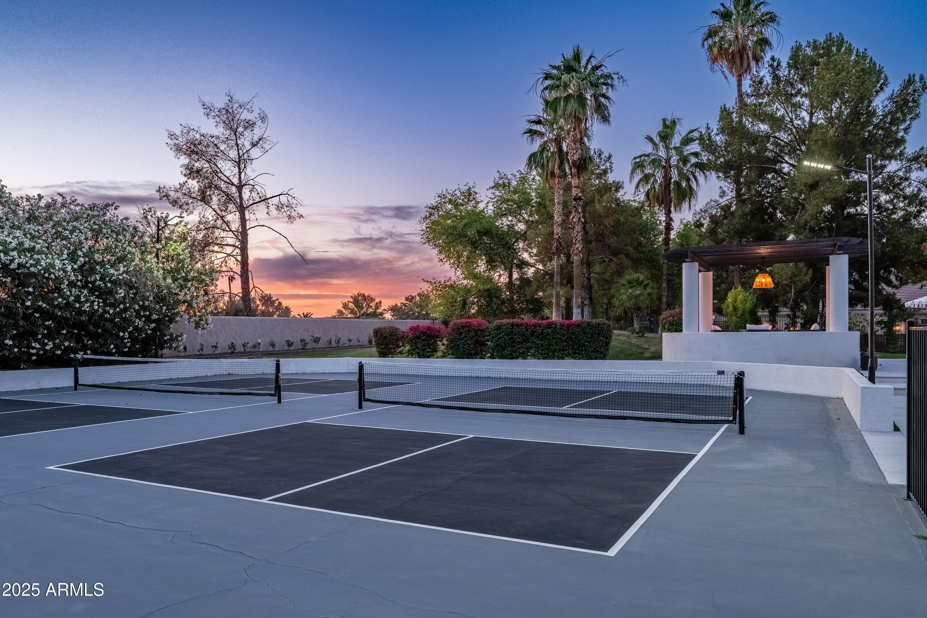 OAKWOOD HILLS - Residential