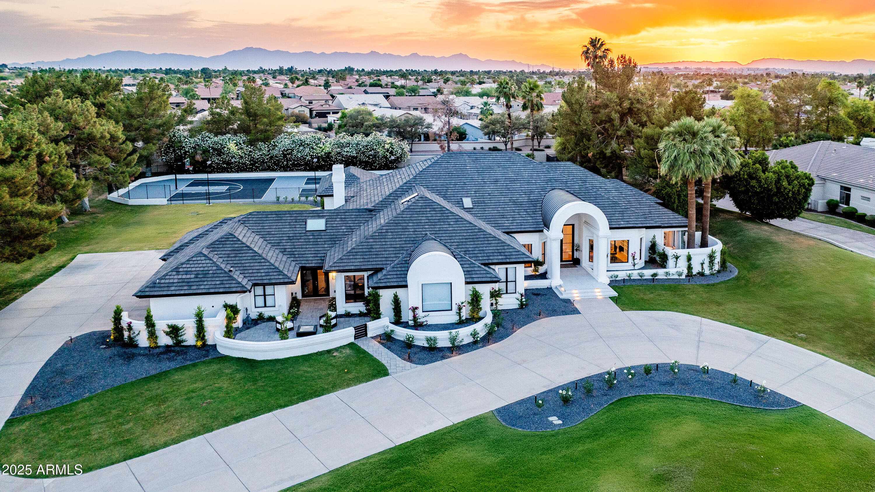 OAKWOOD HILLS - Residential