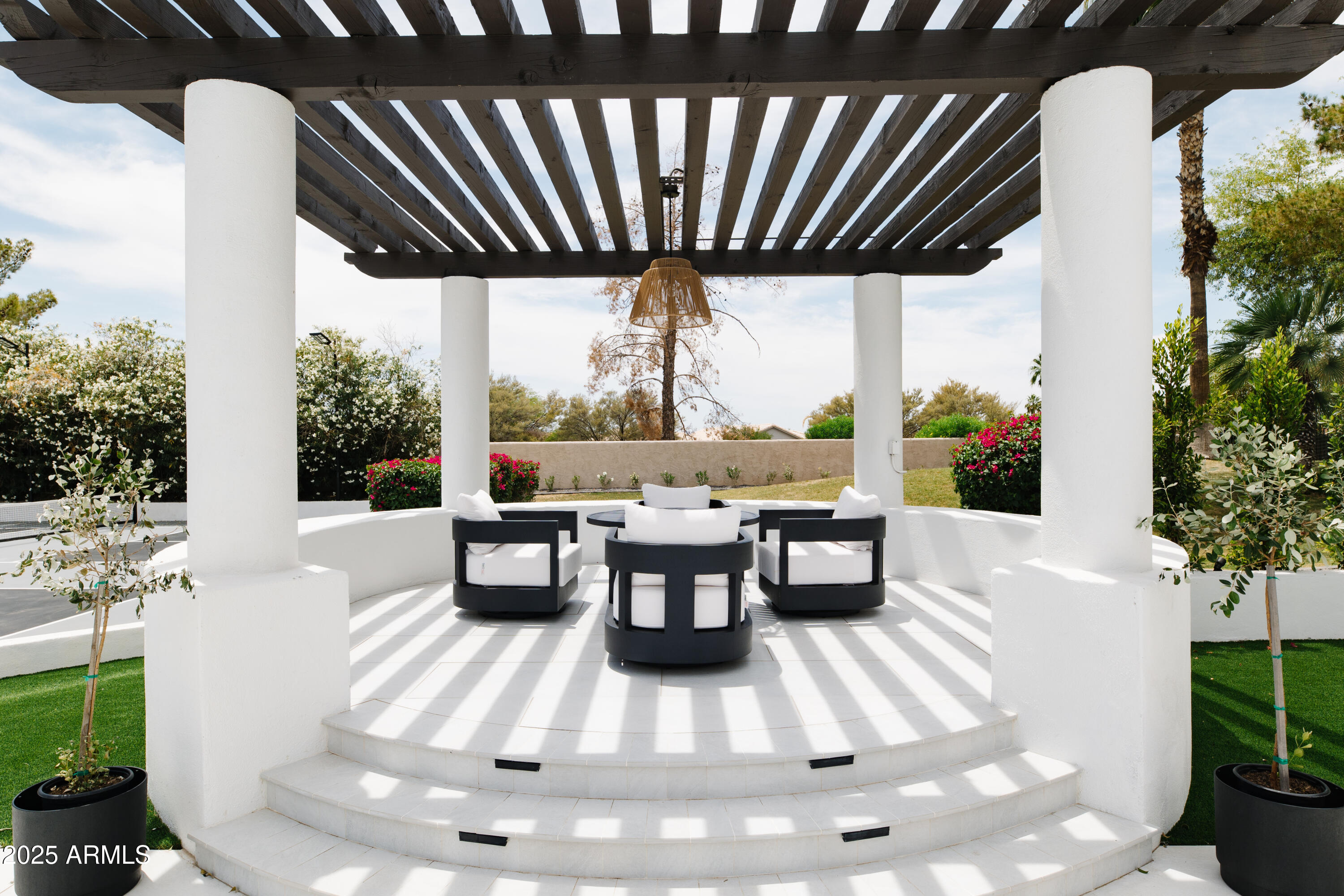 OAKWOOD HILLS - Residential