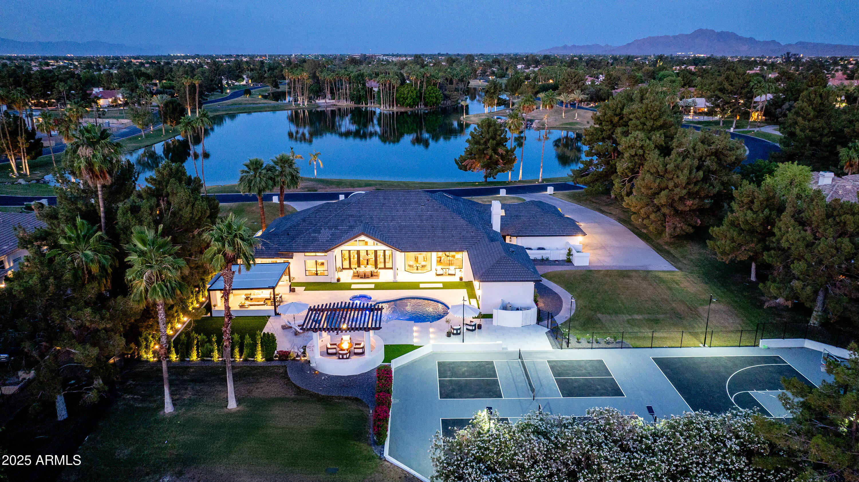 OAKWOOD HILLS - Residential