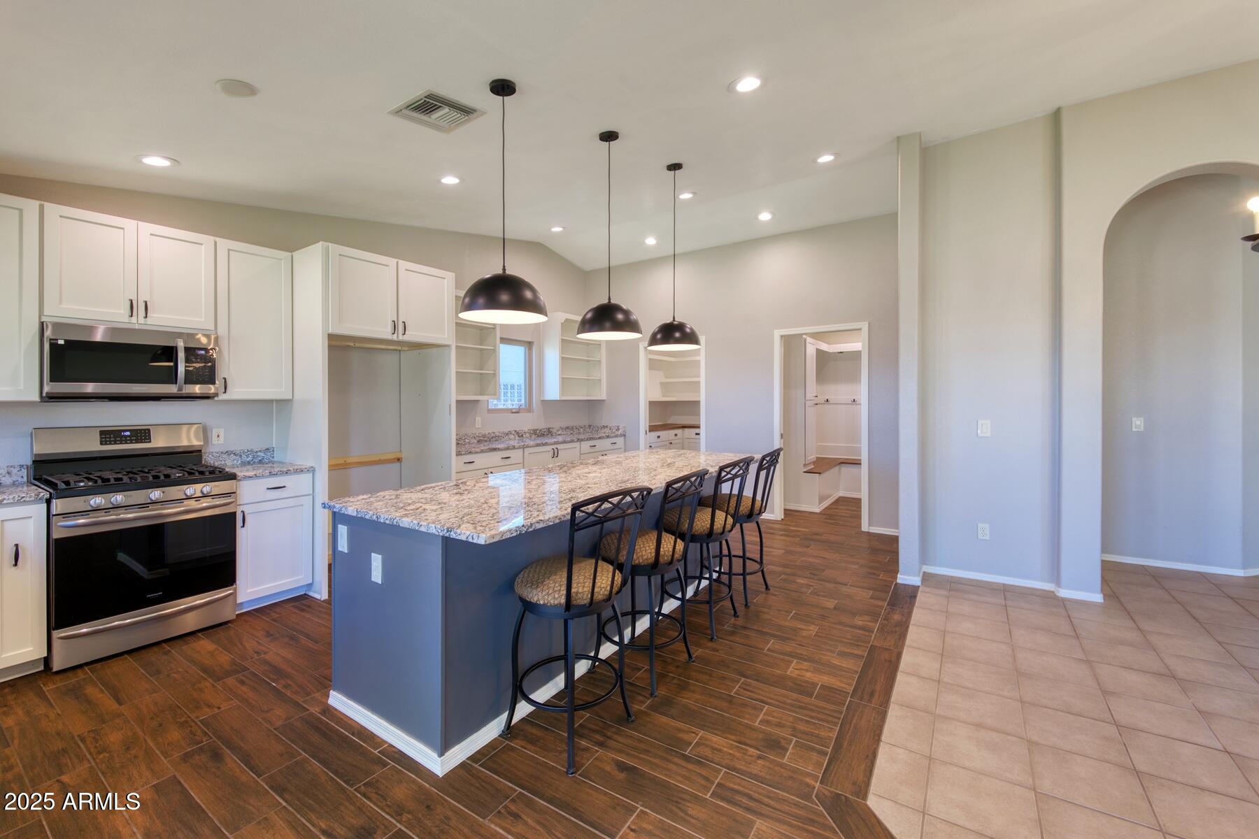 CANYON DE FLORES PHASE 1F - Residential