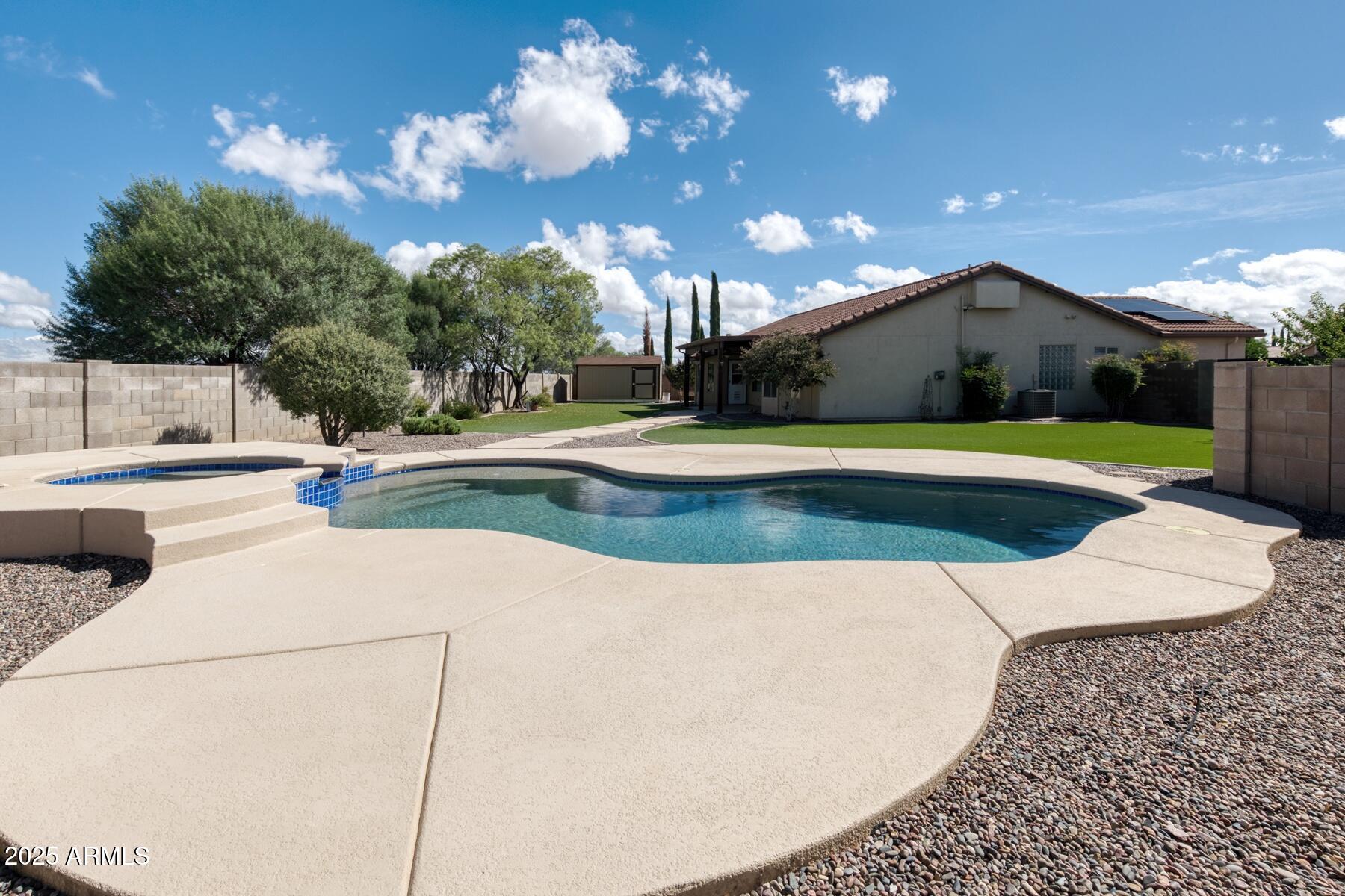 CANYON DE FLORES PHASE 1F - Residential