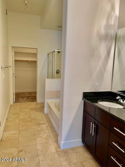 NORTH SHORE CONDOMINIUM 1 - Residential Lease
