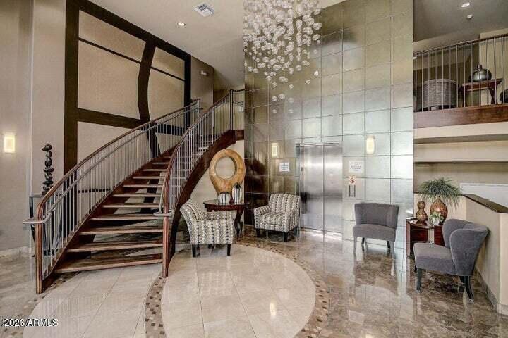 NORTH SHORE CONDOMINIUM 1 - Residential Lease