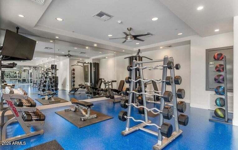 NORTH SHORE CONDOMINIUM 1 - Residential Lease