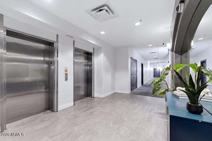 NORTH SHORE CONDOMINIUM 1 - Residential Lease