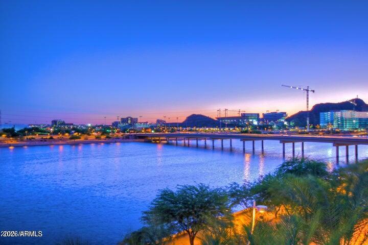NORTH SHORE CONDOMINIUM 1 - Residential Lease