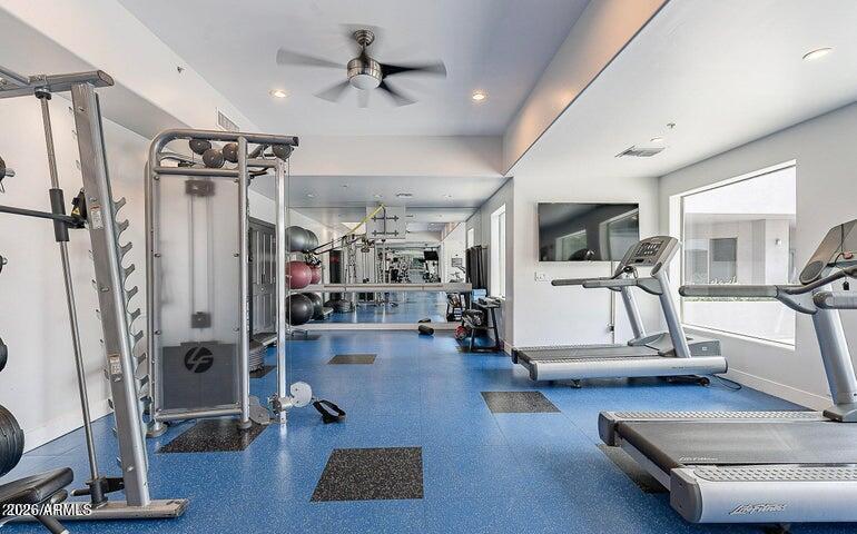 NORTH SHORE CONDOMINIUM 1 - Residential Lease