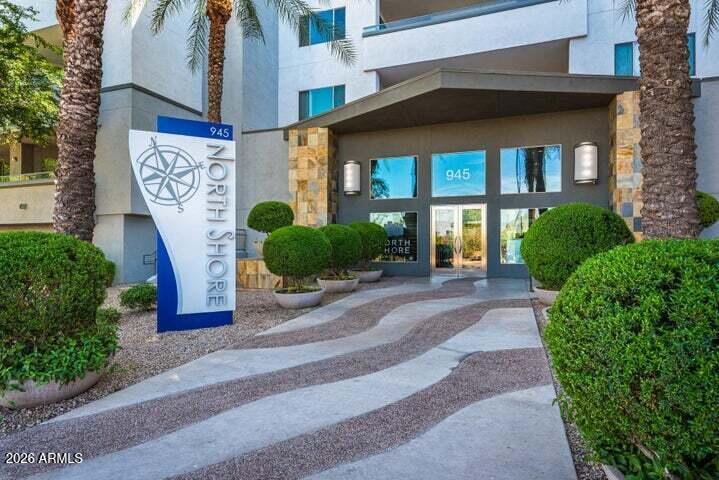 NORTH SHORE CONDOMINIUM 1 - Residential Lease