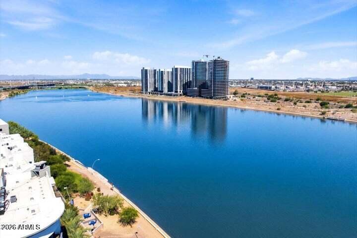NORTH SHORE CONDOMINIUM 1 - Residential Lease