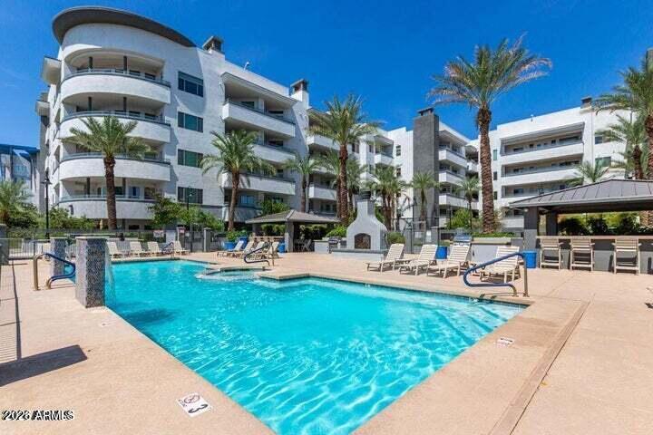 NORTH SHORE CONDOMINIUM 1 - Residential Lease