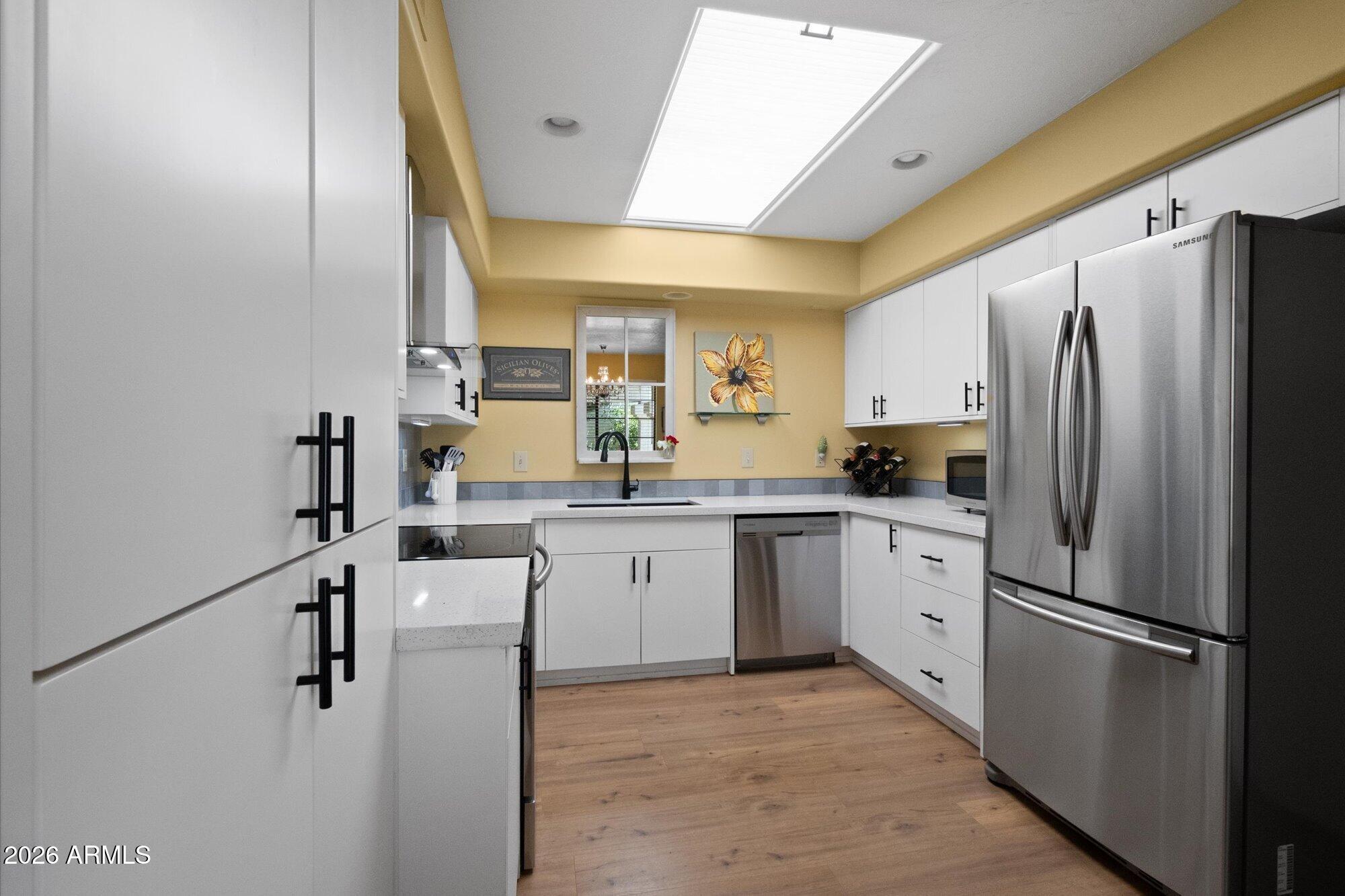 SCOTTSDALE VISTA TOWNHOMES 3 - Residential