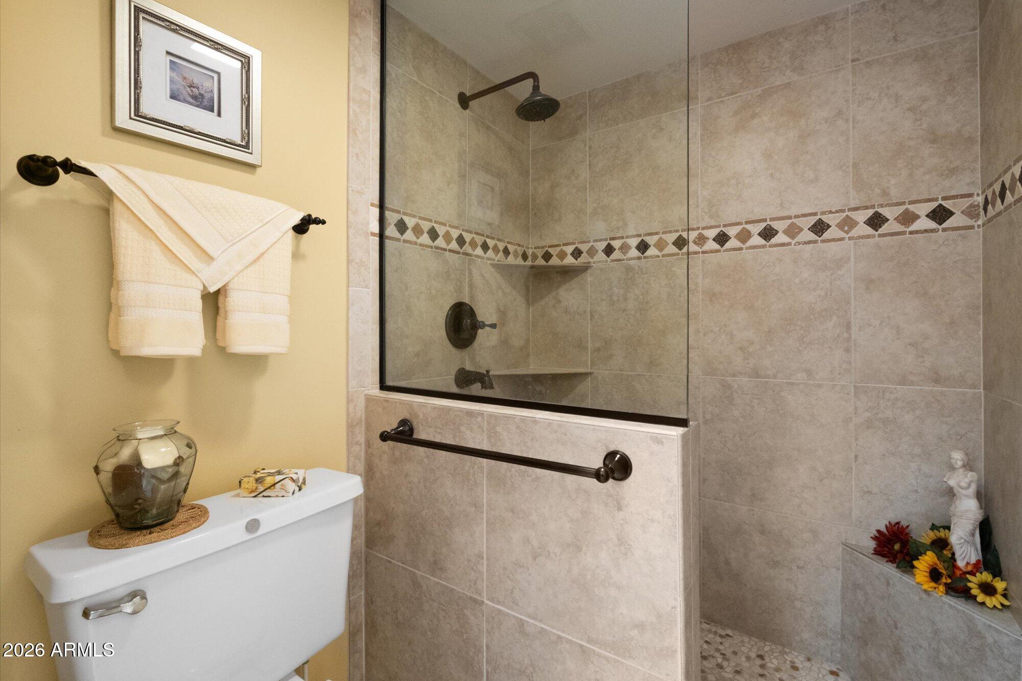 SCOTTSDALE VISTA TOWNHOMES 3 - Residential