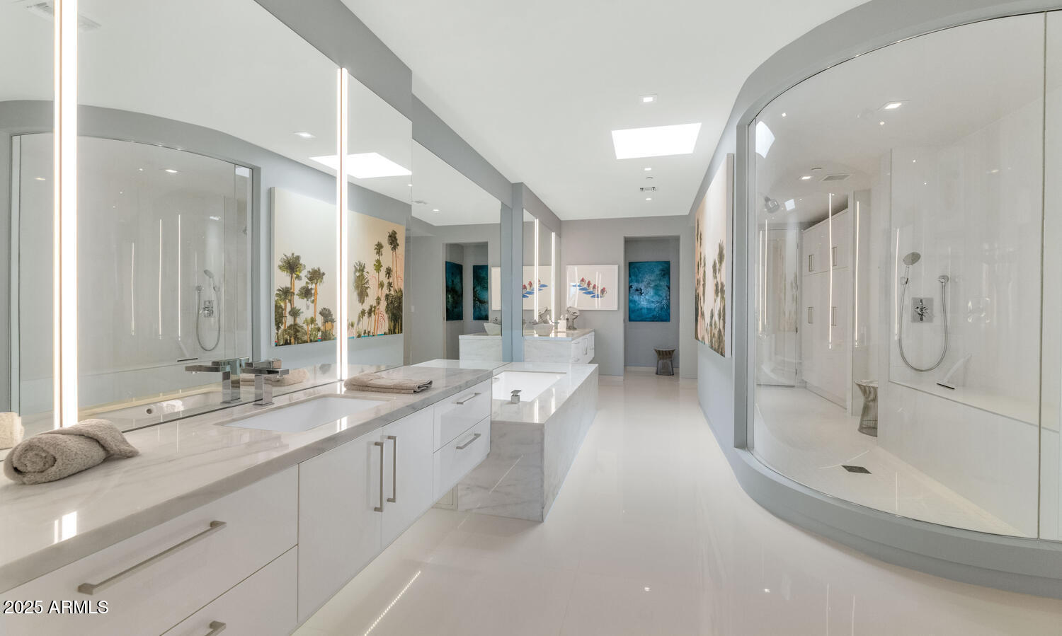 GATEWAY AT MAIN ST PLAZA SCOTTSDALE CONDOMINIUM - Residential
