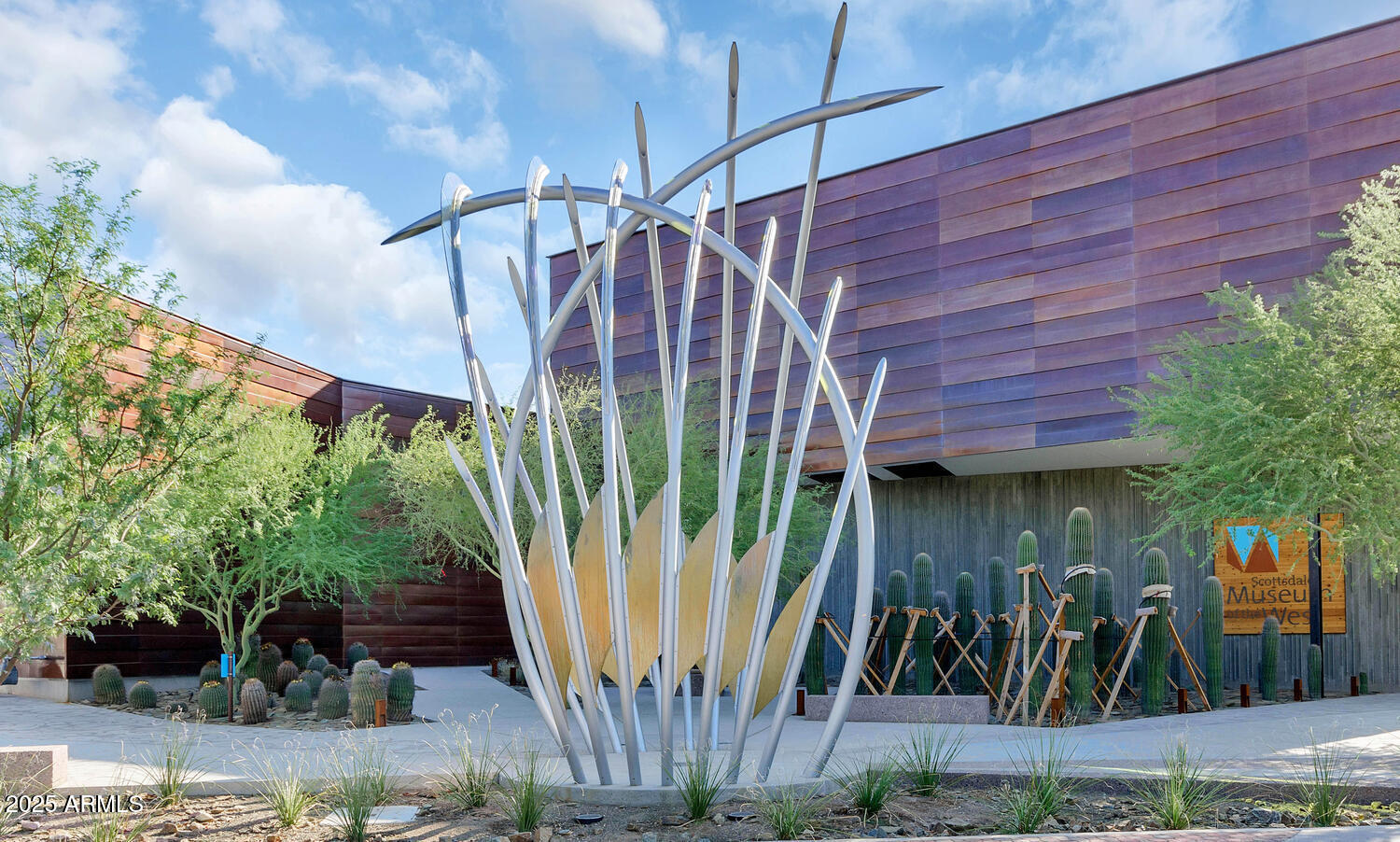 GATEWAY AT MAIN ST PLAZA SCOTTSDALE CONDOMINIUM - Residential