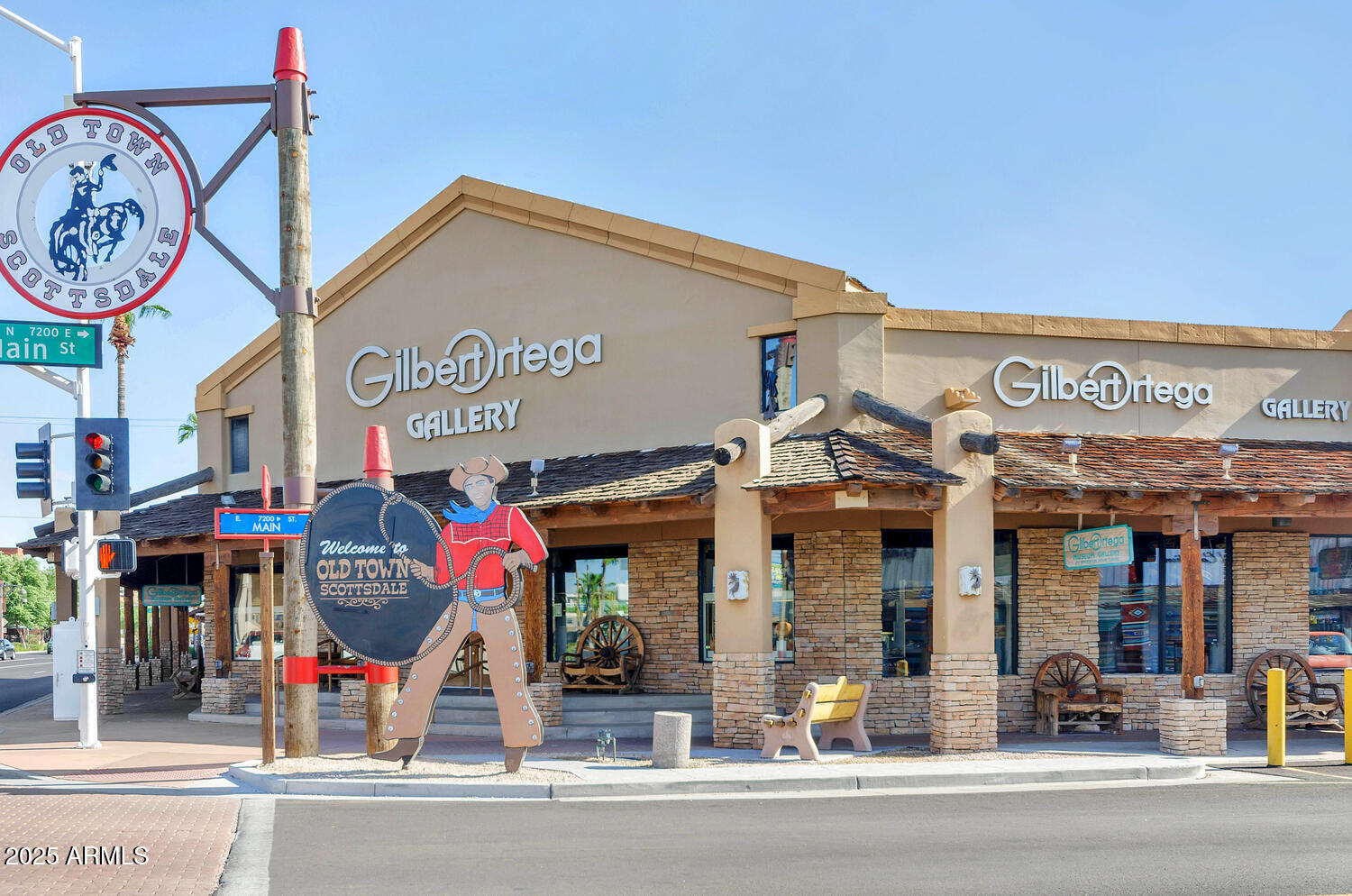 GATEWAY AT MAIN ST PLAZA SCOTTSDALE CONDOMINIUM - Residential