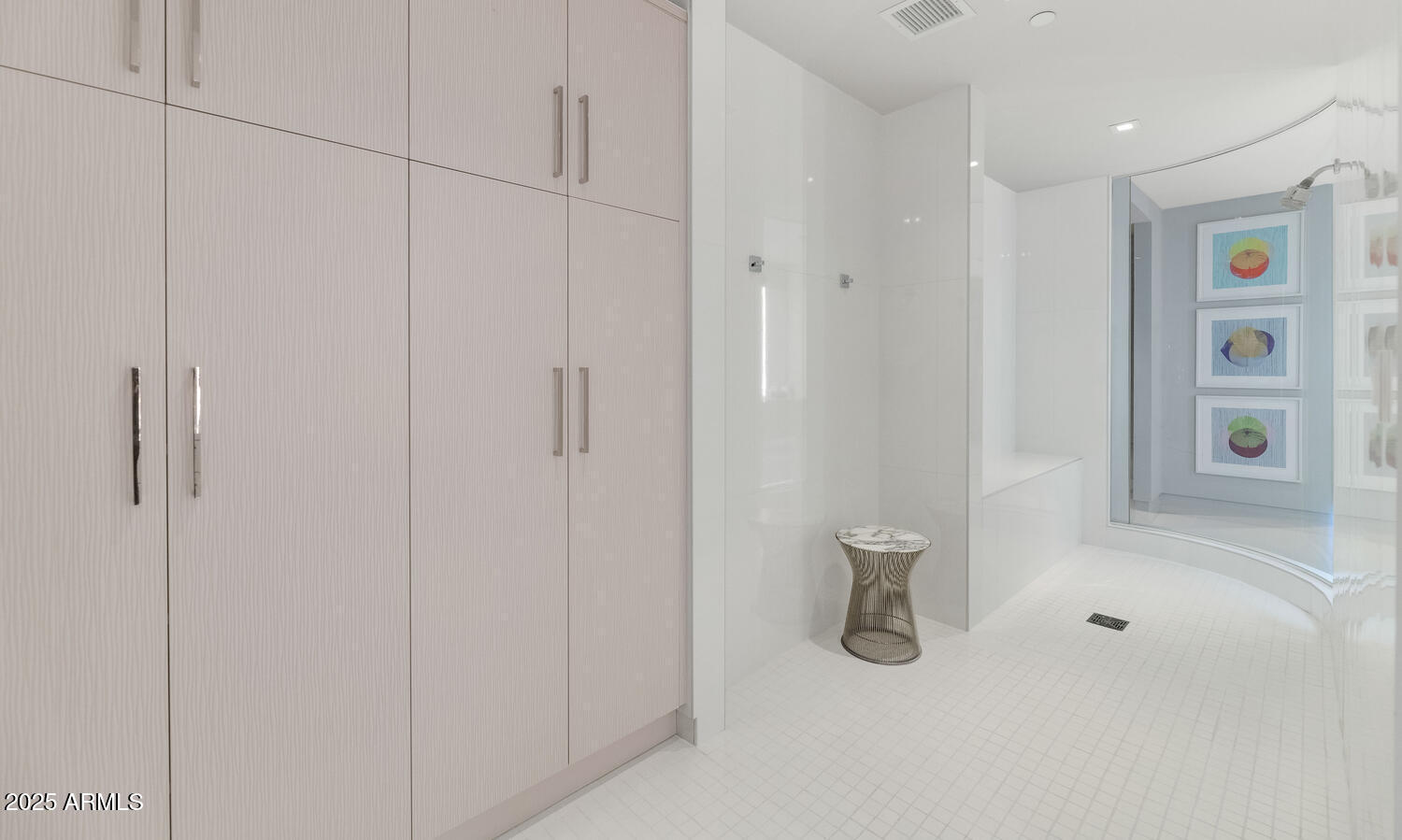 GATEWAY AT MAIN ST PLAZA SCOTTSDALE CONDOMINIUM - Residential