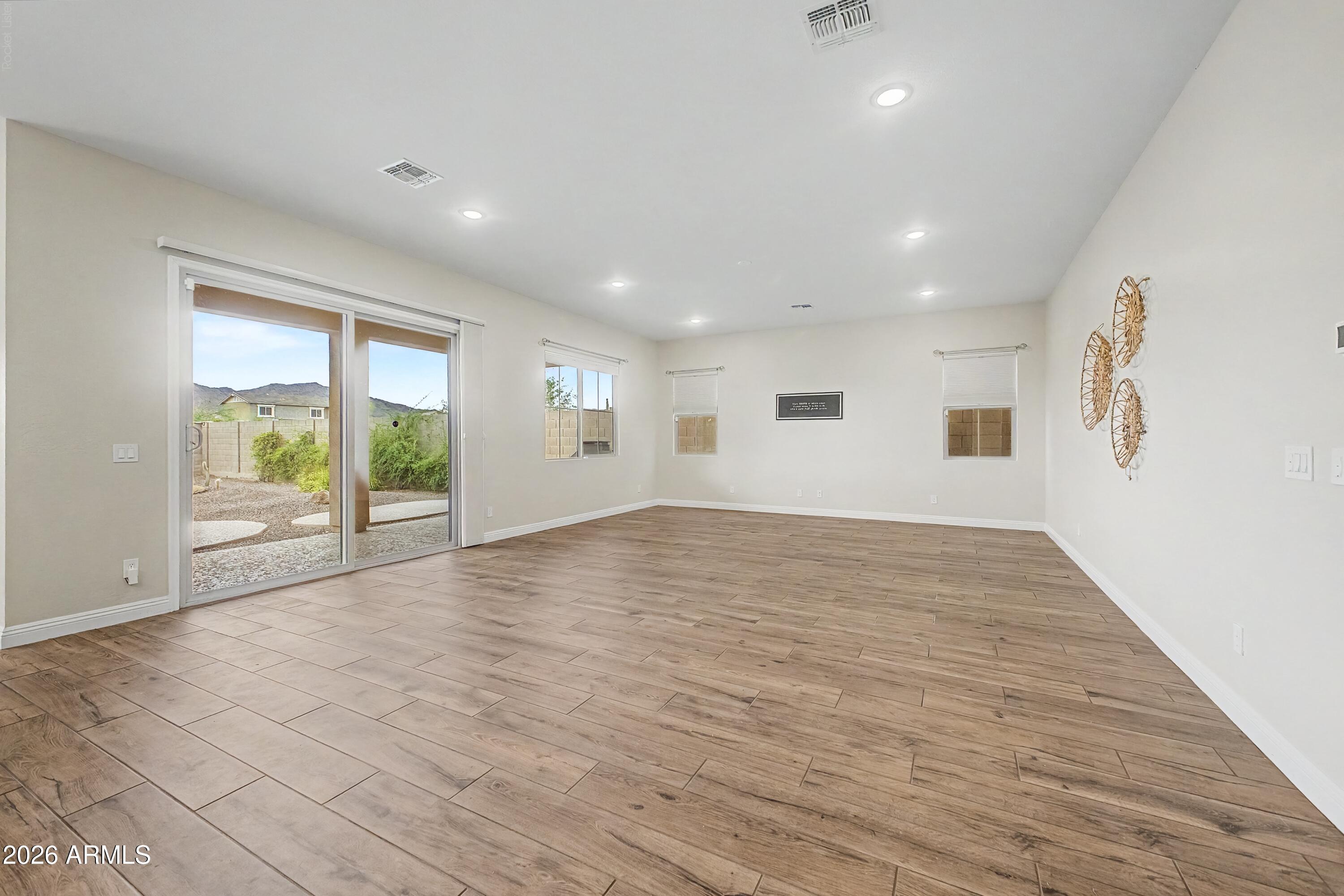 VERRADO HIGHLANDS DISTRICT PHASE 1 - Residential