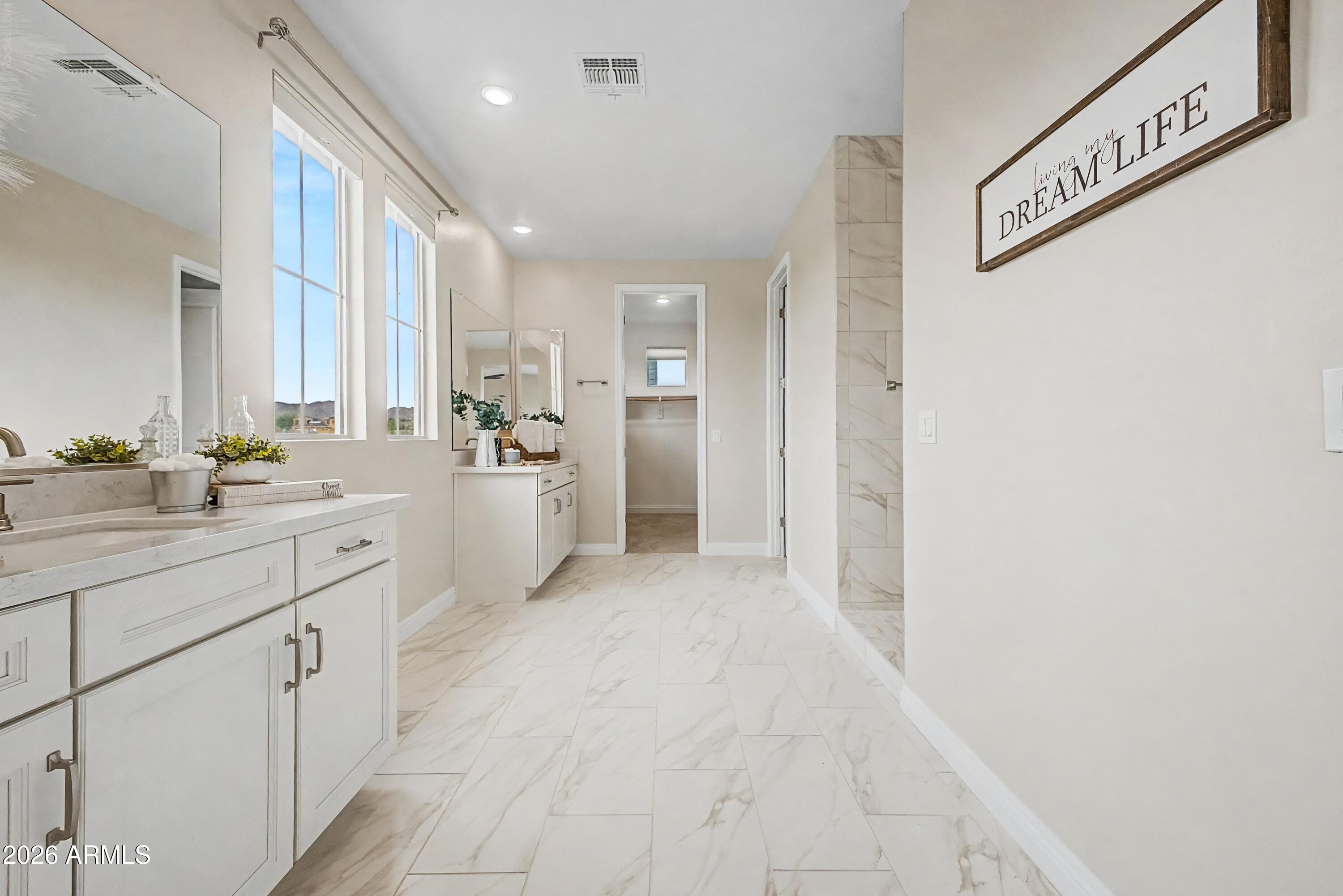VERRADO HIGHLANDS DISTRICT PHASE 1 - Residential