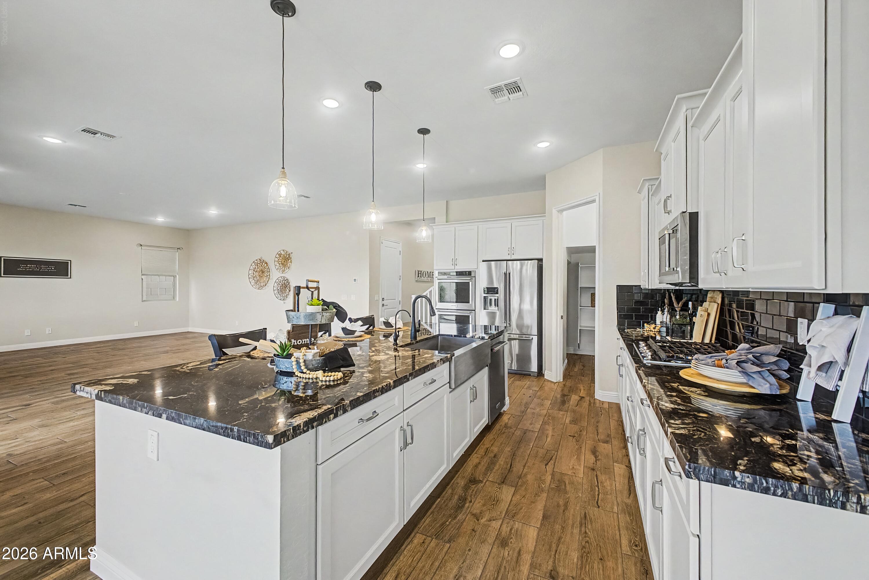 VERRADO HIGHLANDS DISTRICT PHASE 1 - Residential