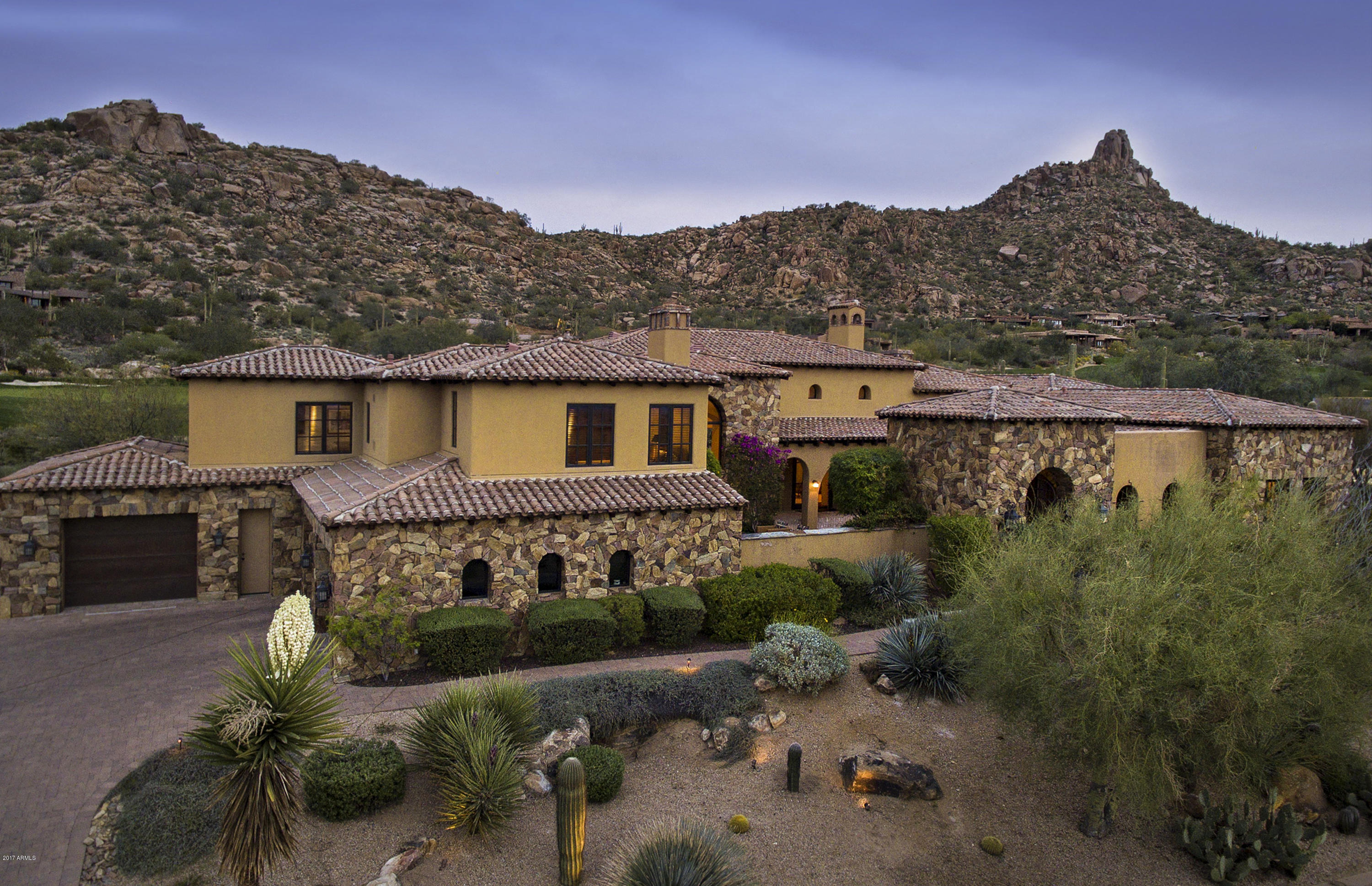 Estancia - Residential