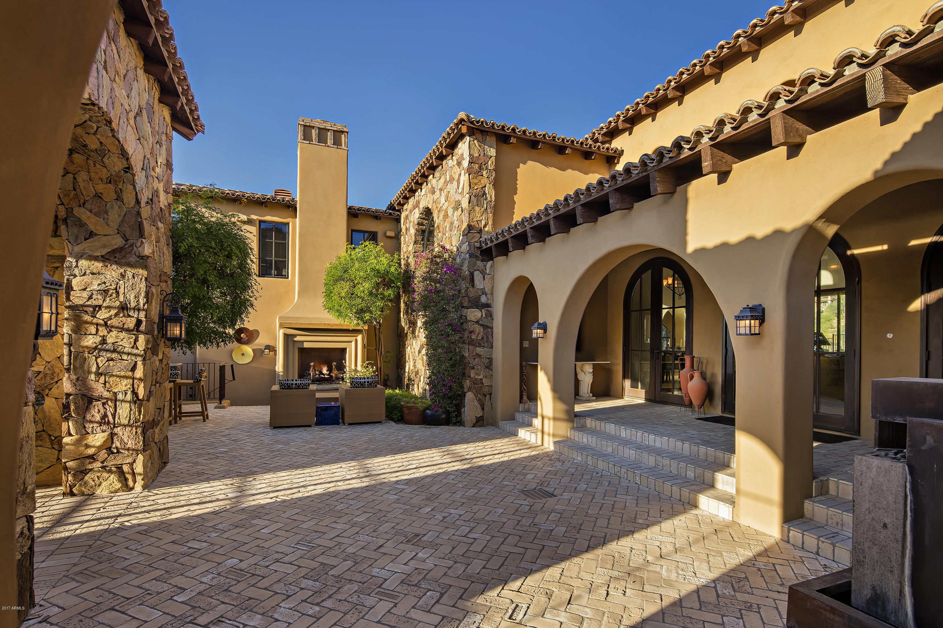 Estancia - Residential