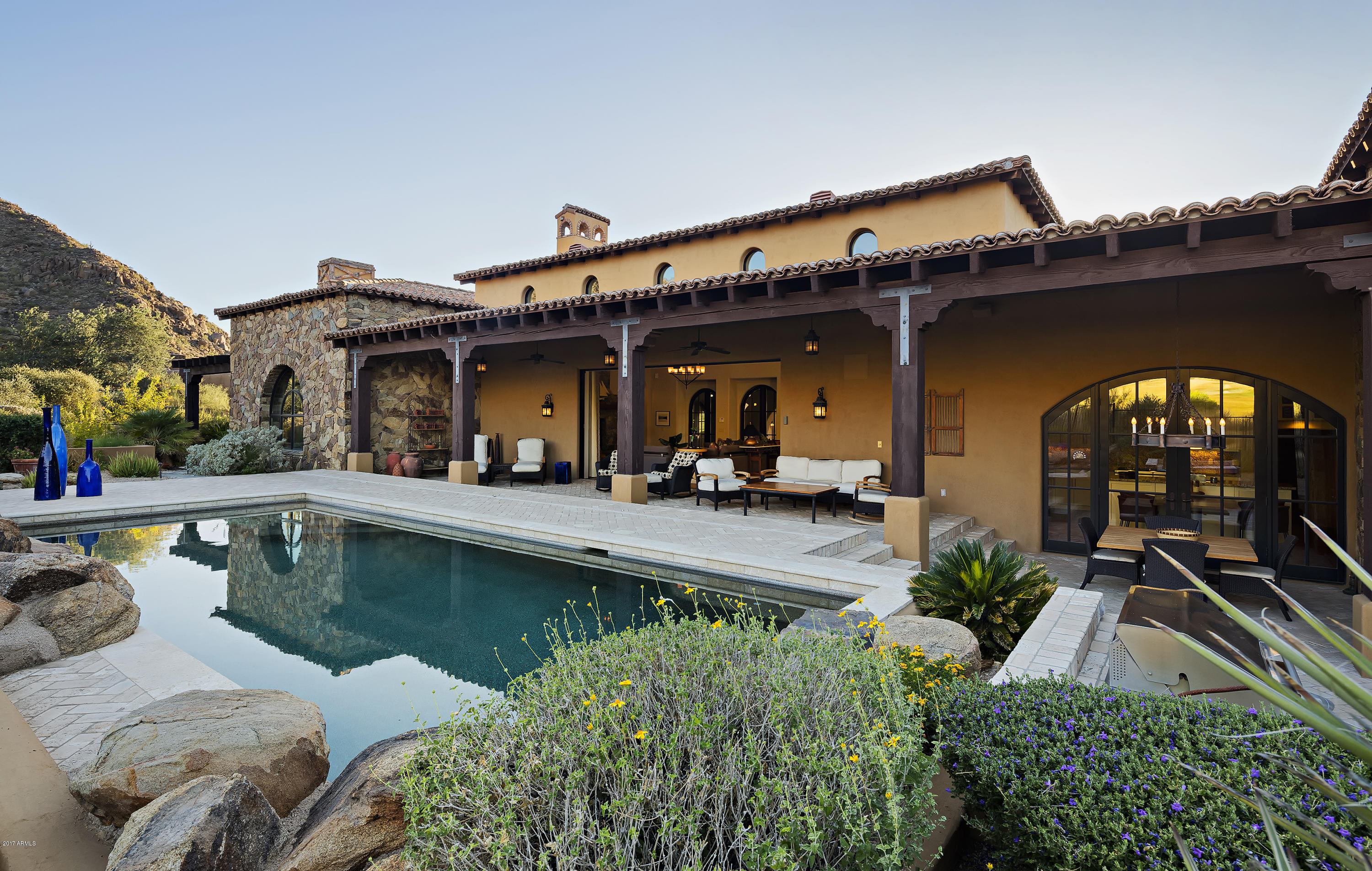 Estancia - Residential