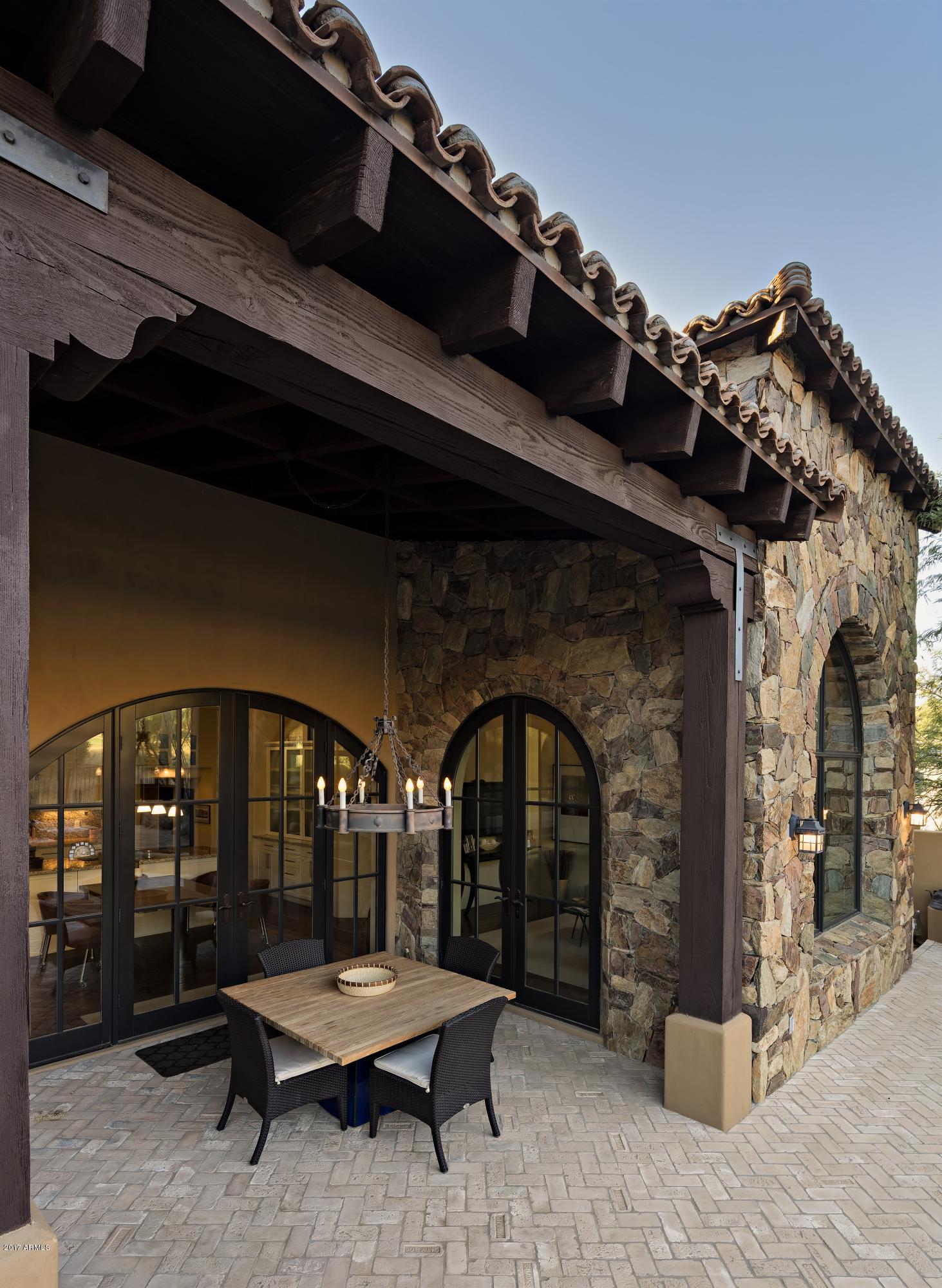 Estancia - Residential